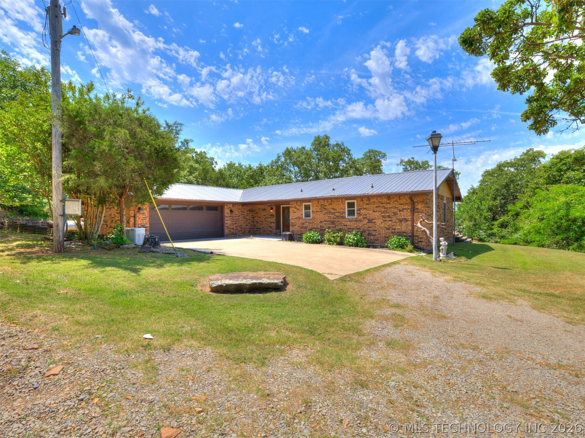 1082 Gaines Creek Loop