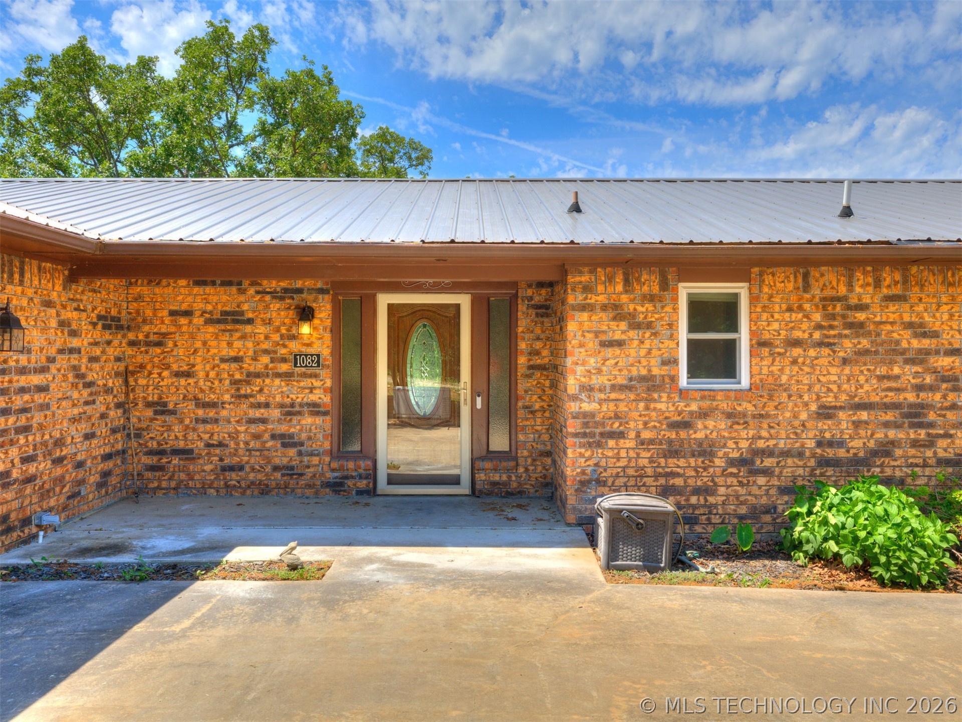 1082 Gaines Creek Loop Property Photo 2