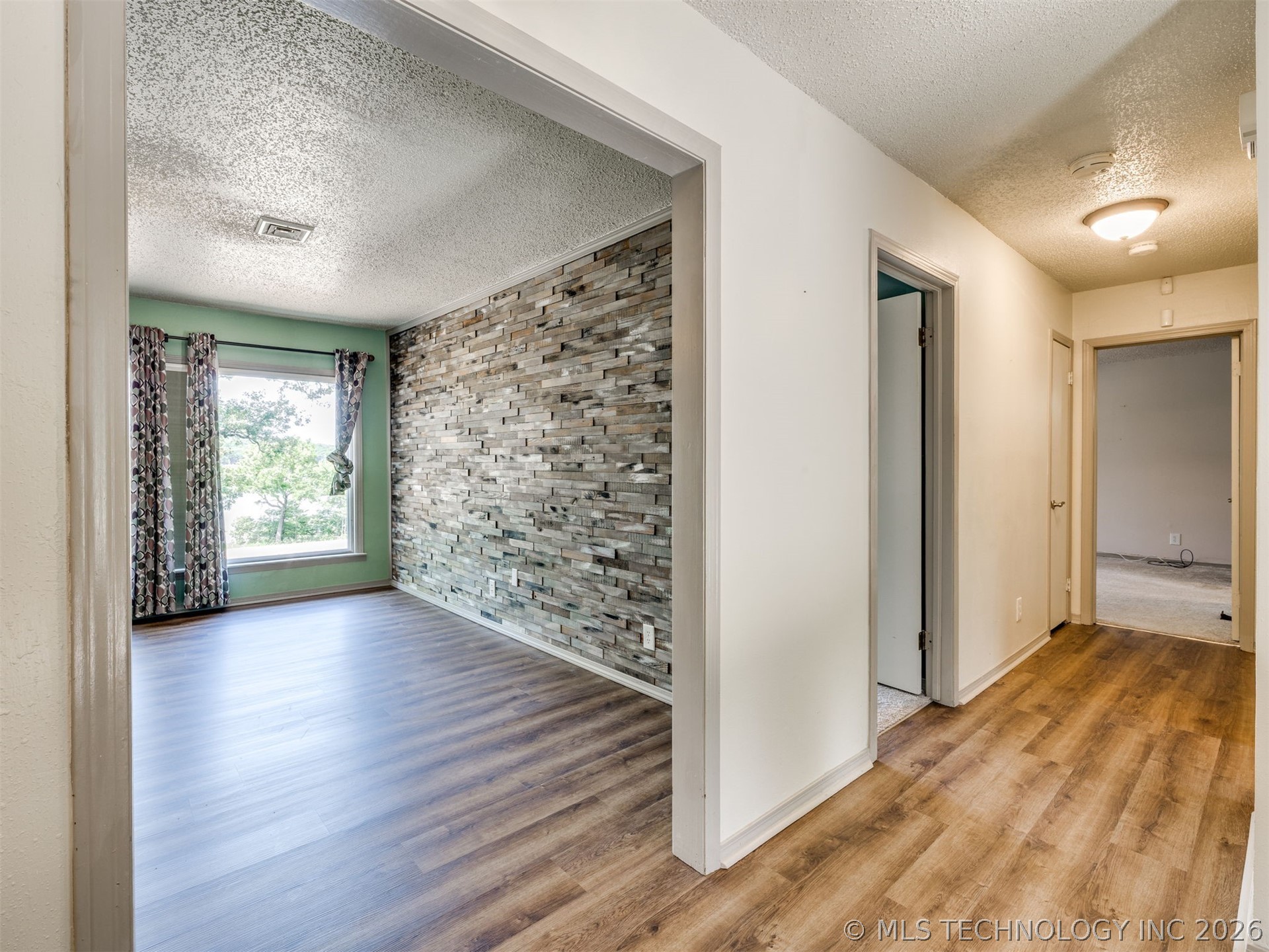 1082 Gaines Creek Loop Property Photo 7