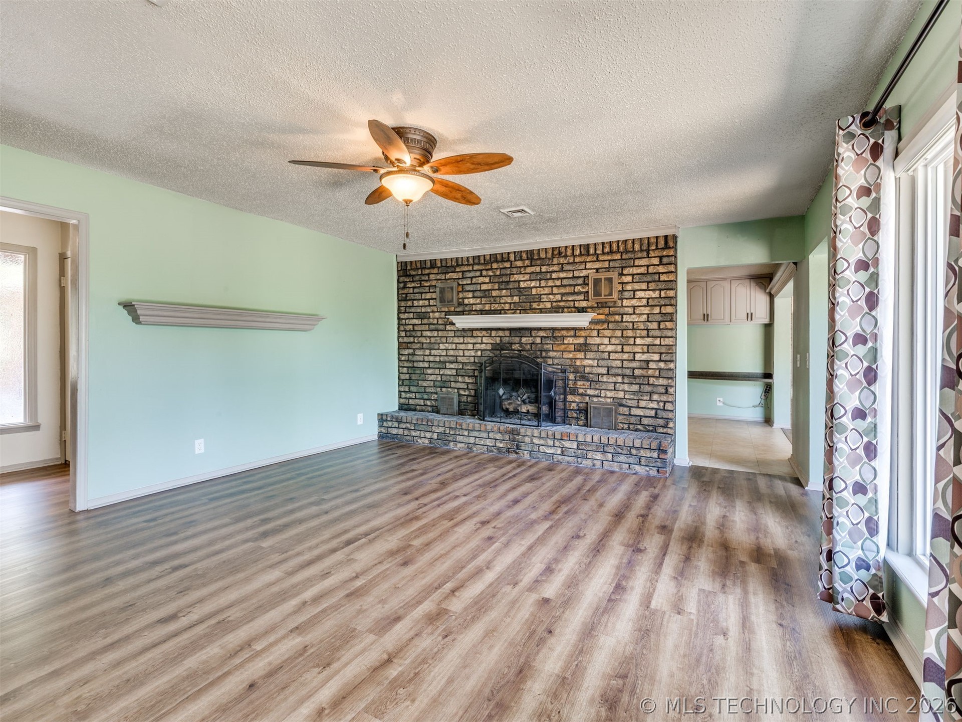 1082 Gaines Creek Loop Property Photo 9