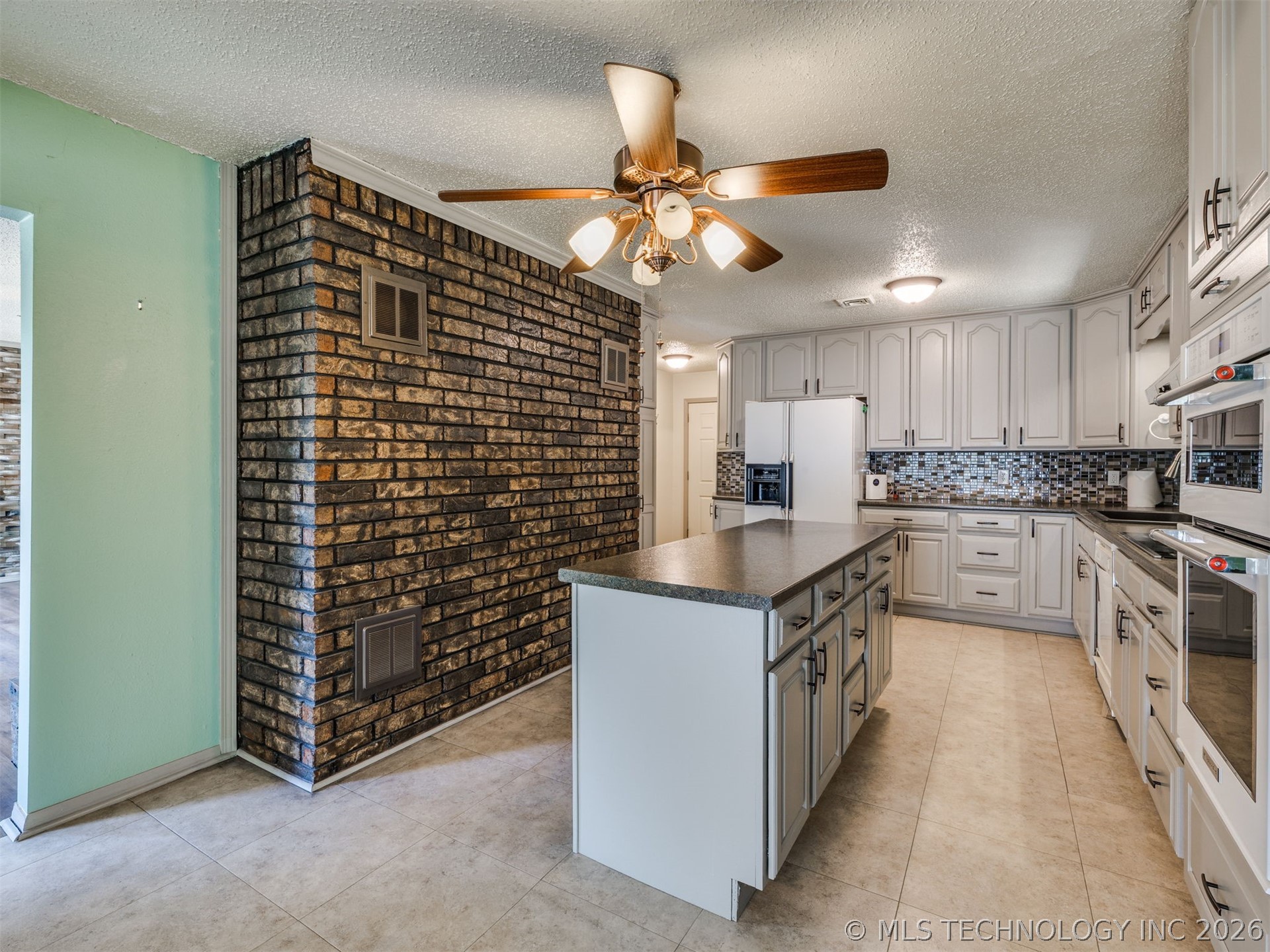 1082 Gaines Creek Loop Property Photo 18