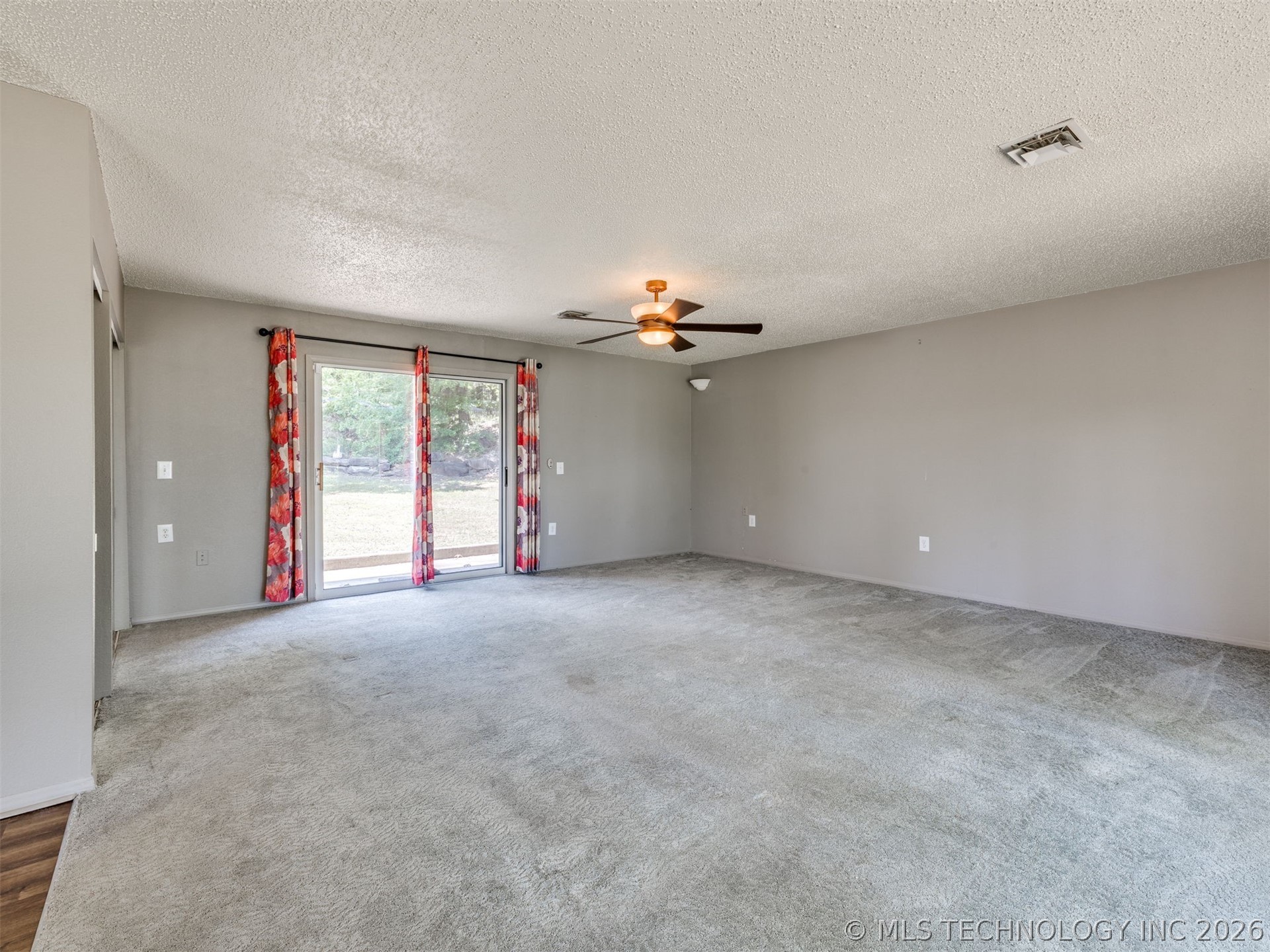 1082 Gaines Creek Loop Property Photo 28