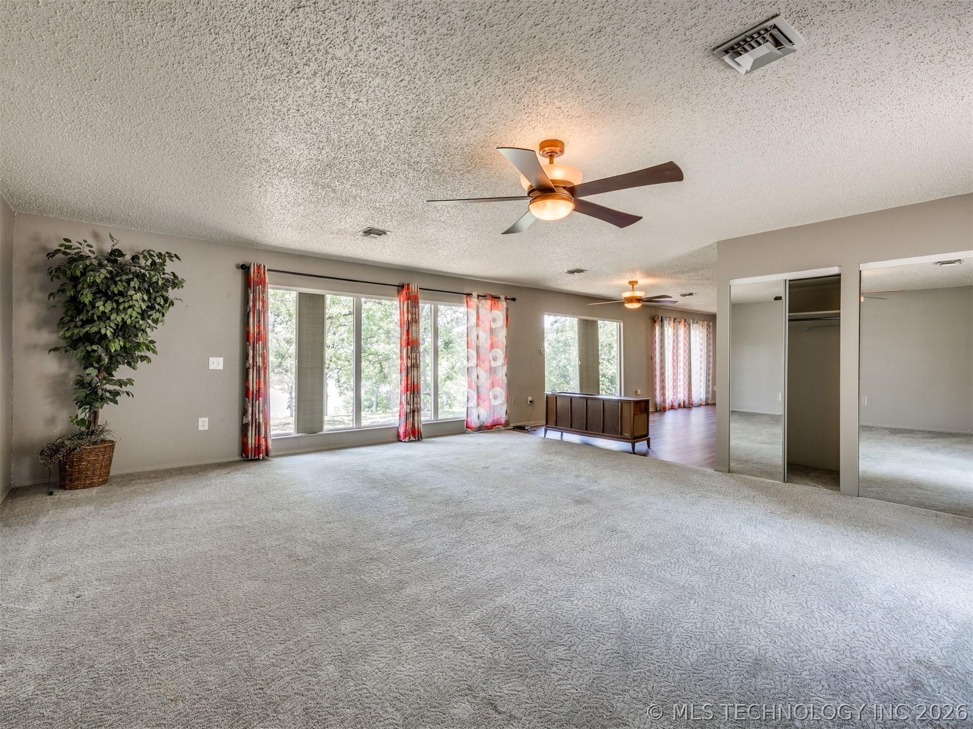 1082 Gaines Creek Loop Property Photo 30