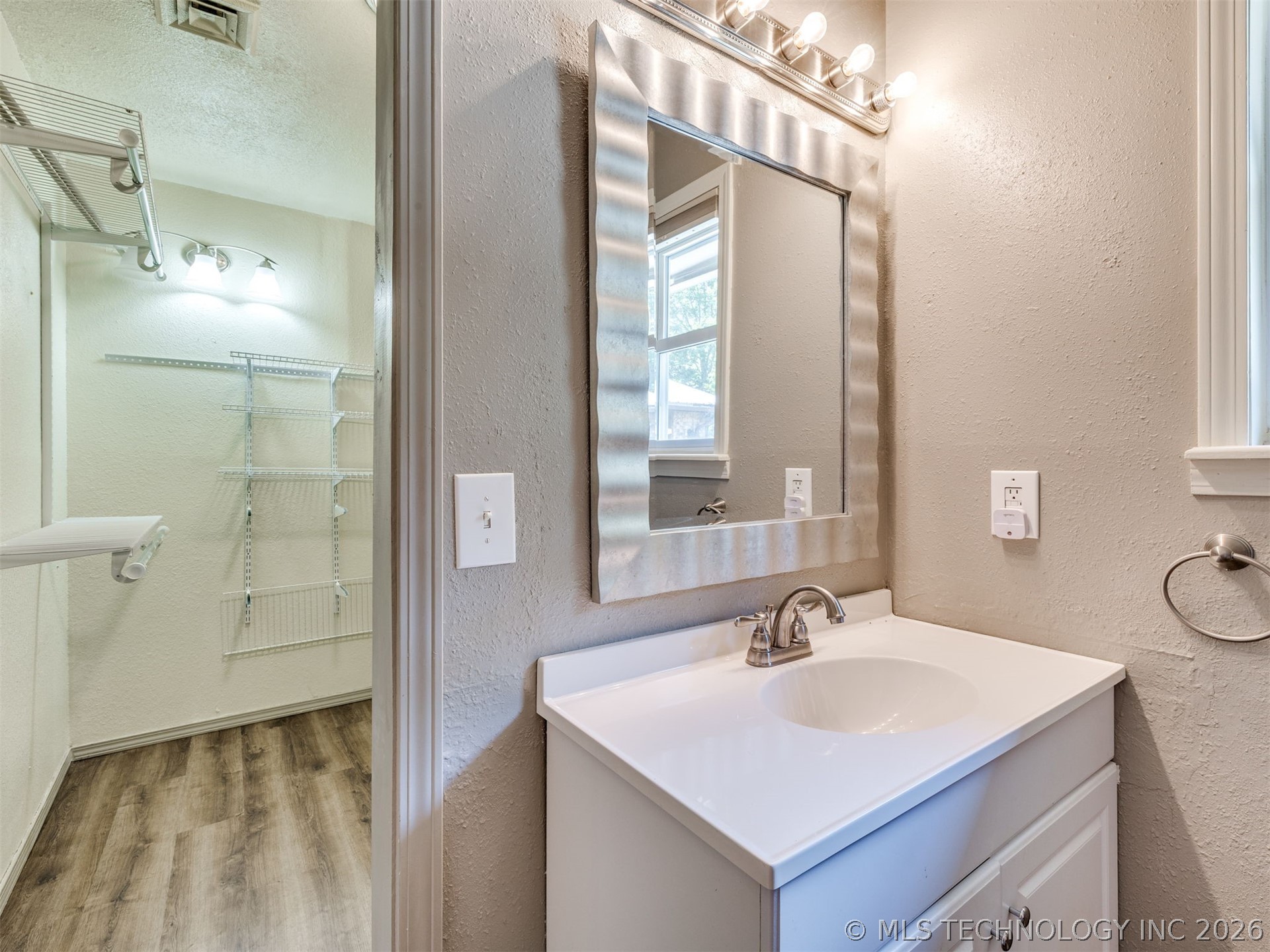 1082 Gaines Creek Loop Property Photo 35