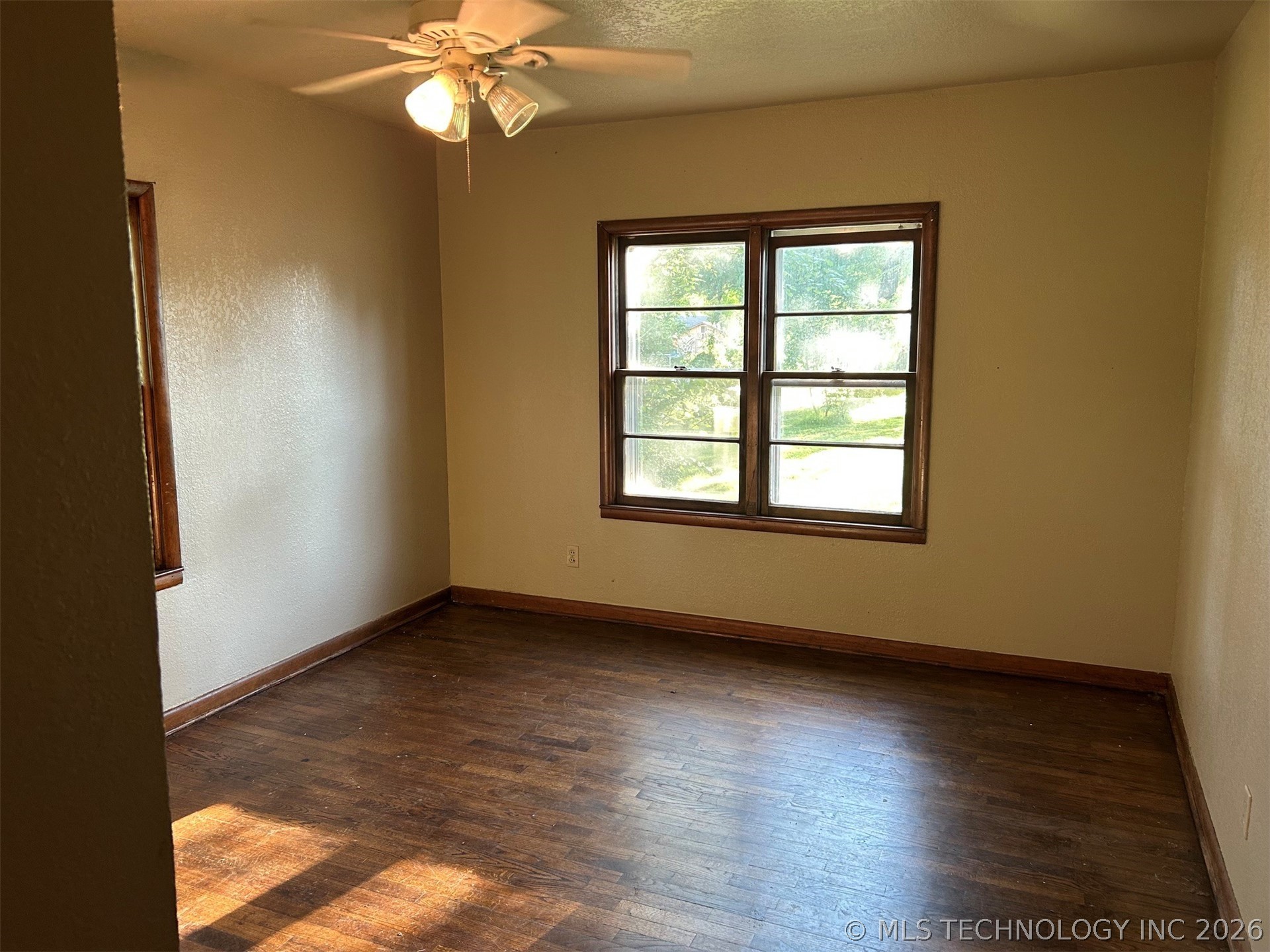 3600 S Country Club Road Property Photo 5