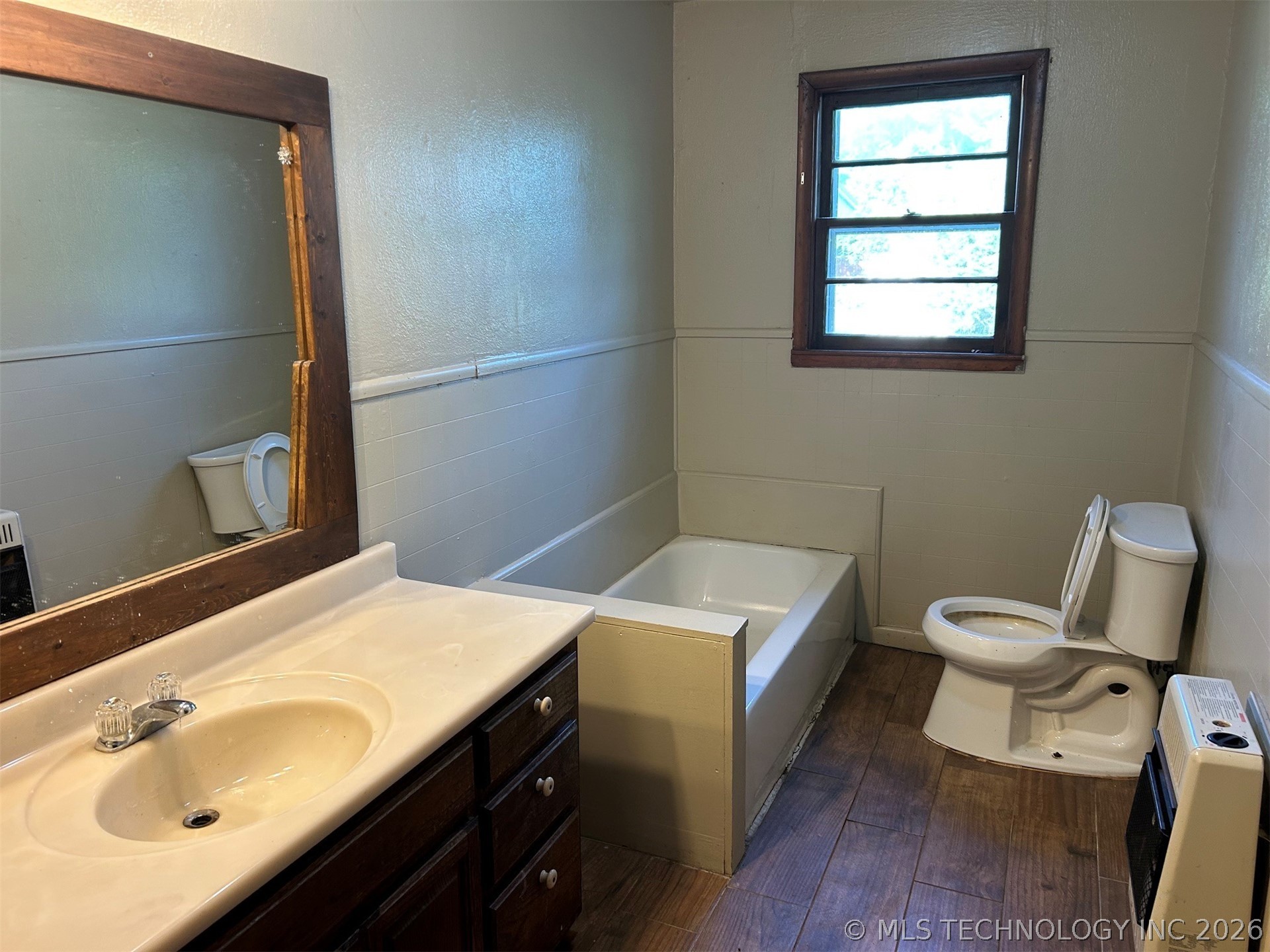 3600 S Country Club Road Property Photo 8