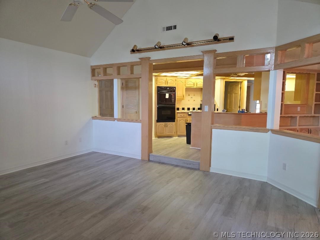112 Circle Drive Property Photo 8