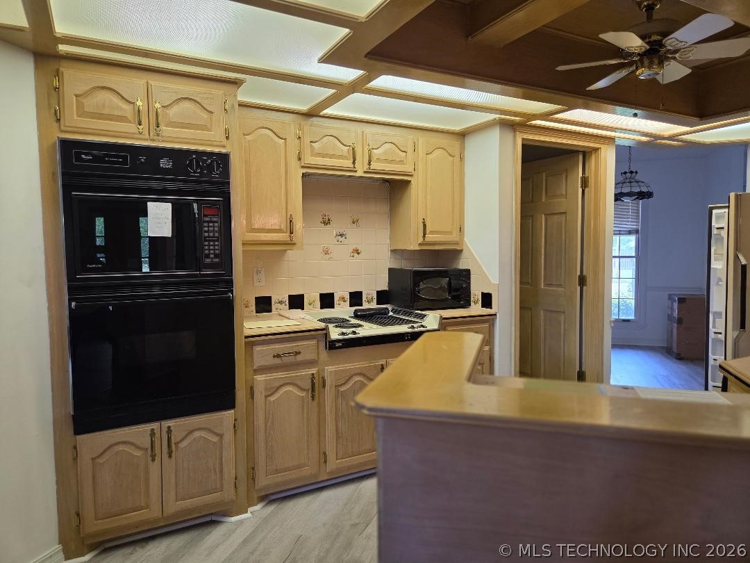 112 Circle Drive Property Photo 15