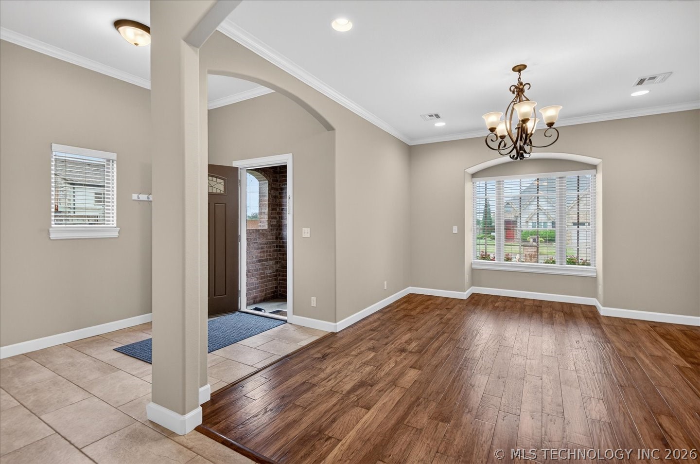 6422 Foxtail Park Drive Property Photo 8