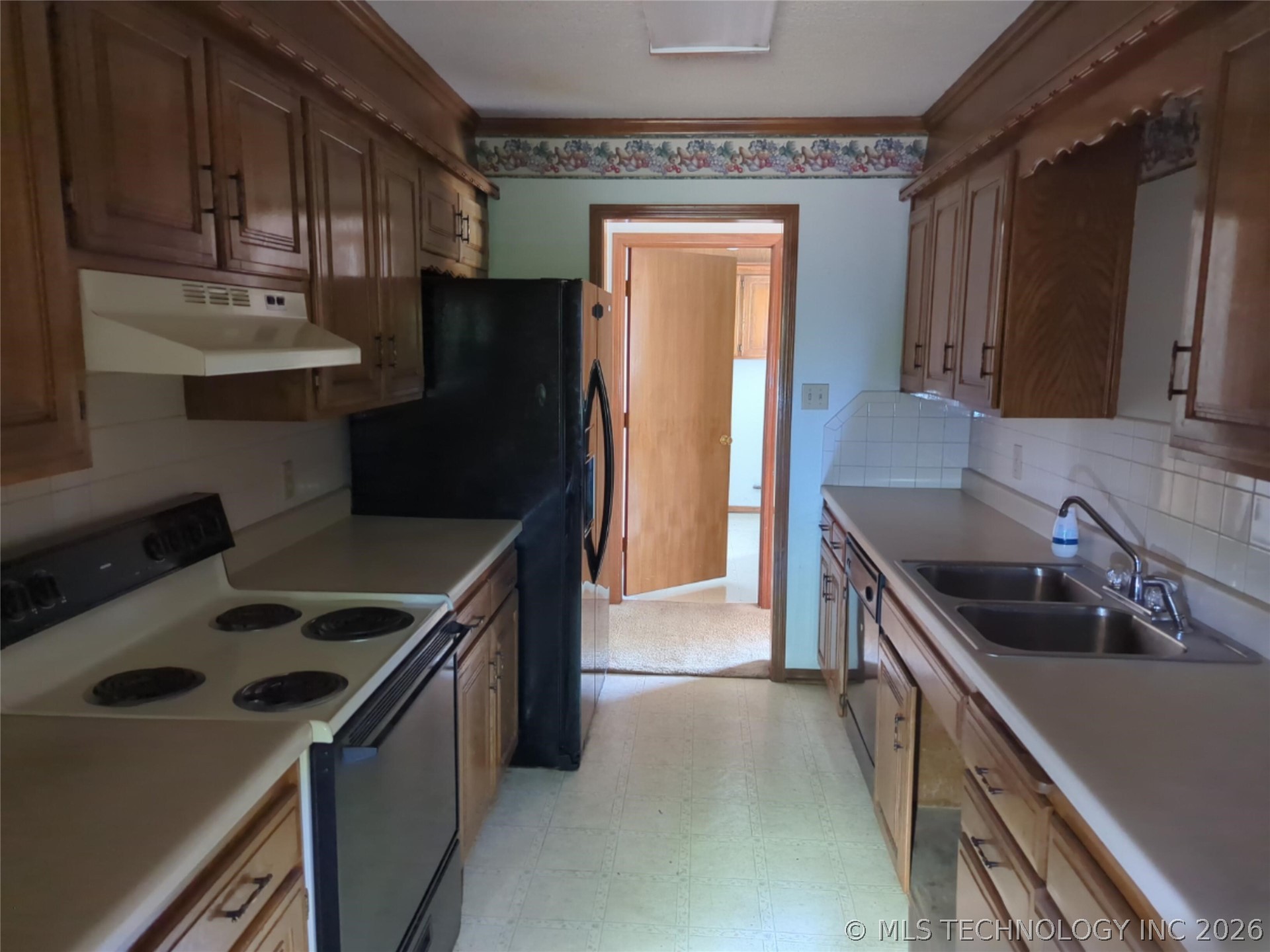 11387 S Date Street Property Photo 13
