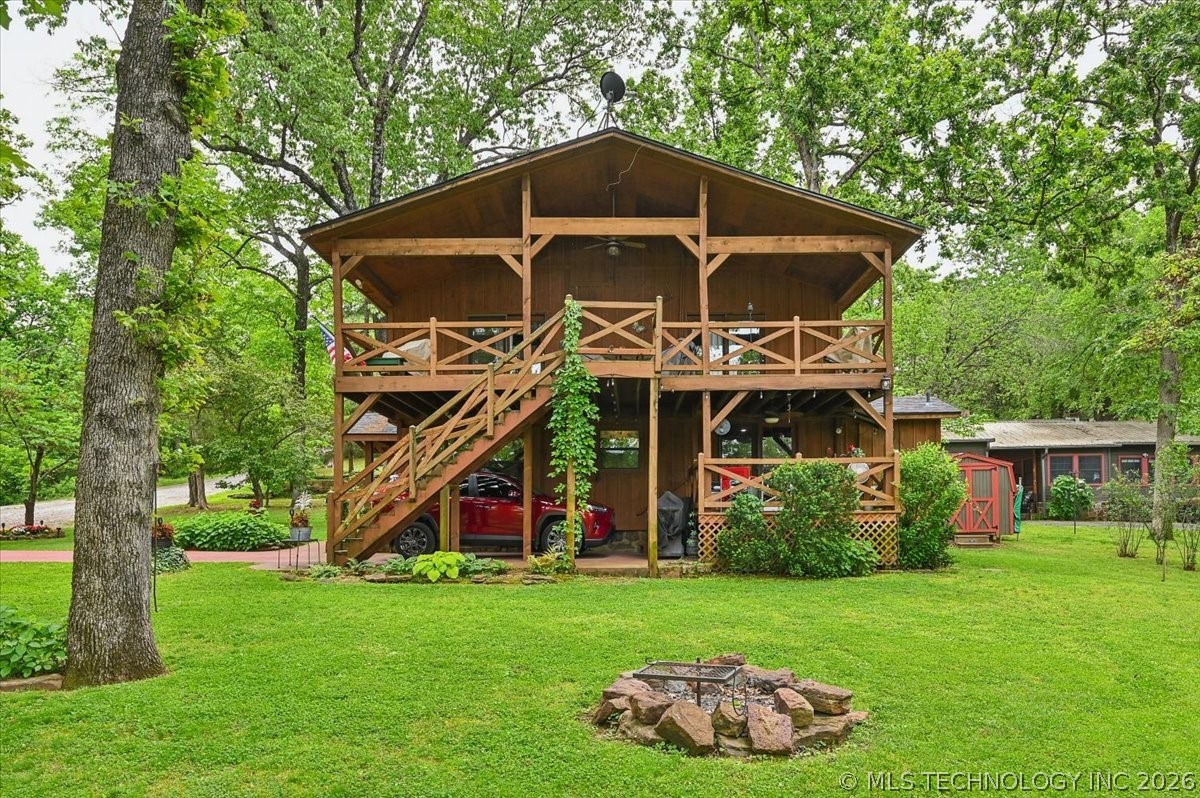91 Crest Drive Property Photo 2