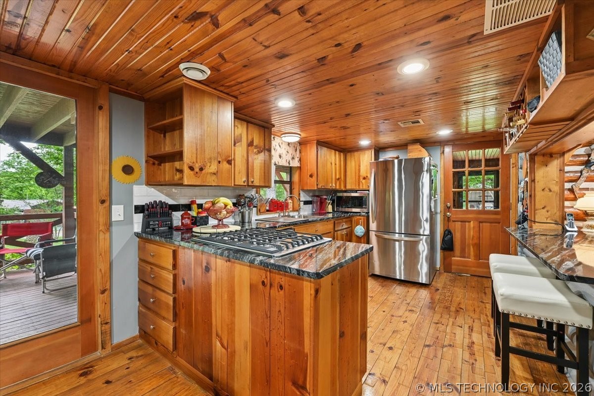91 Crest Drive Property Photo 11