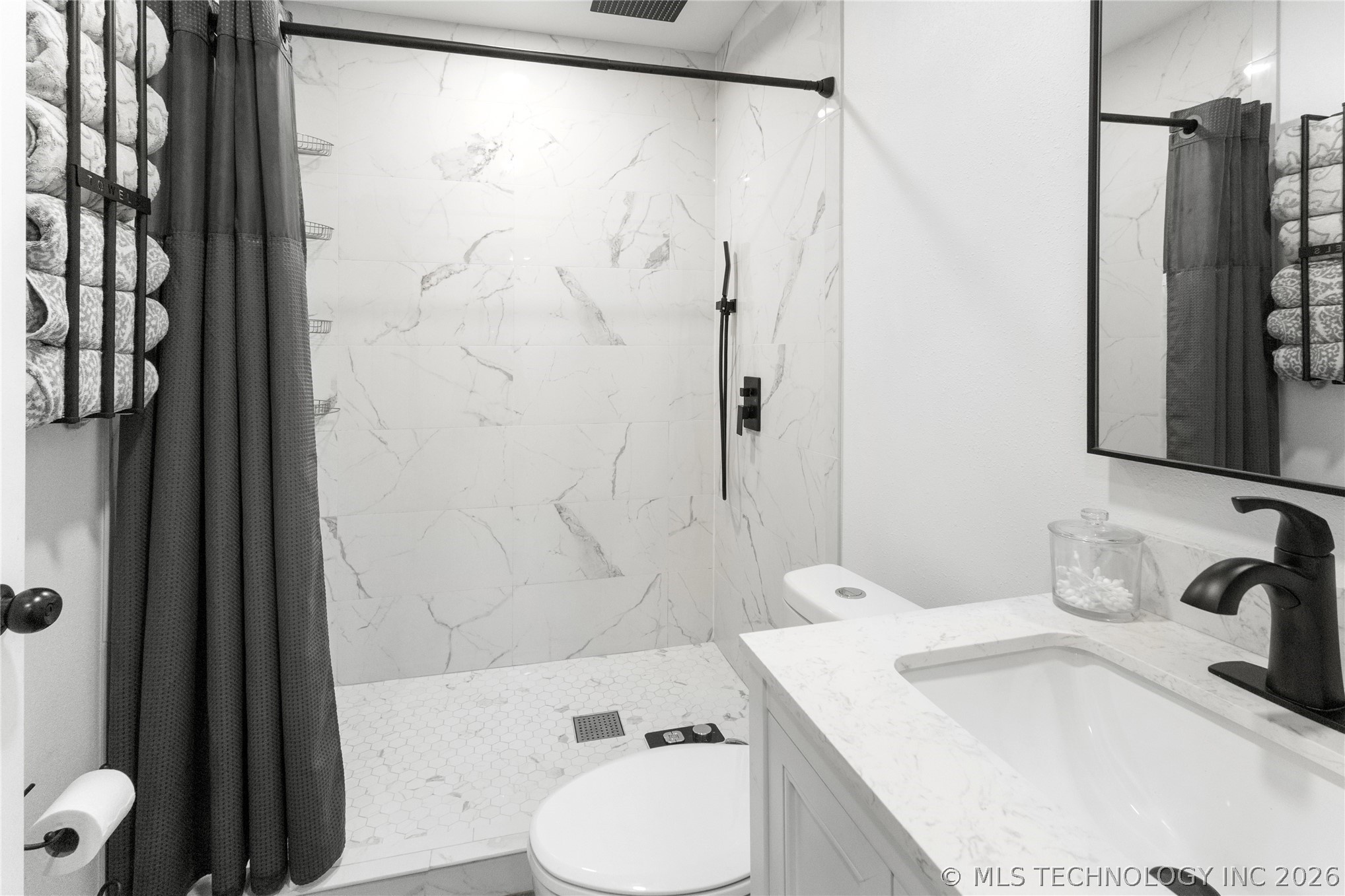 420728 E 1168 Property Photo 24