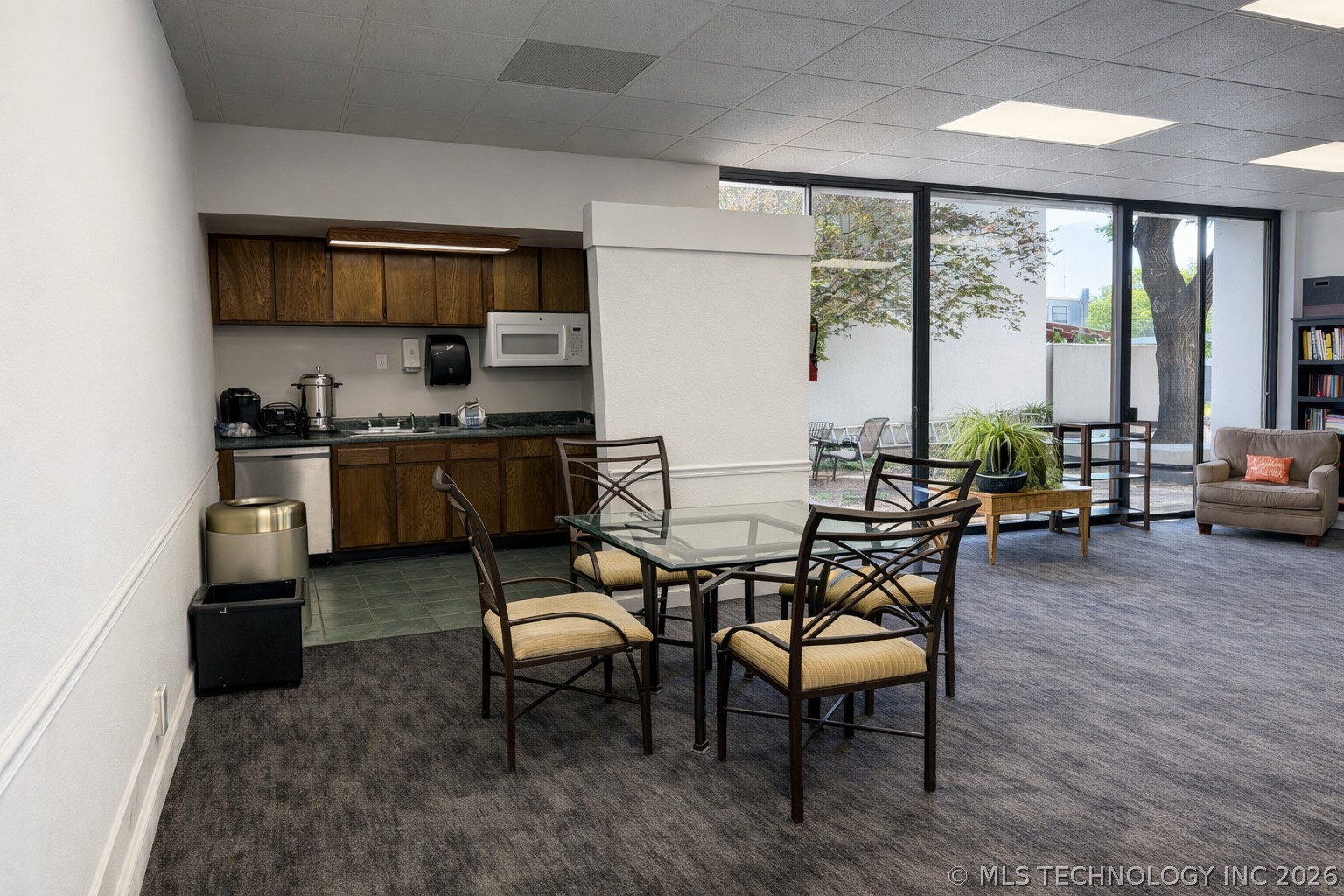 2618313 Property Photo 17