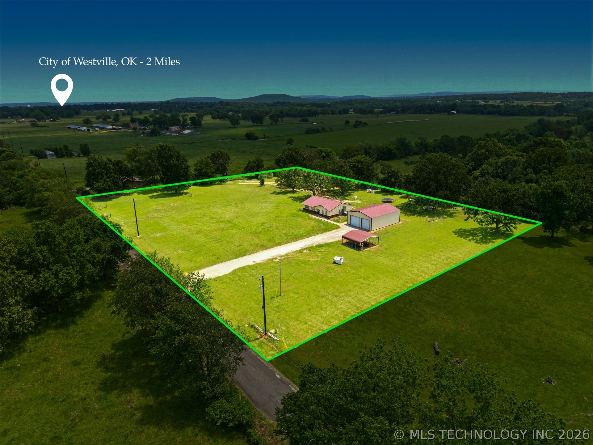 472916 E 705 Road Property Photo 4