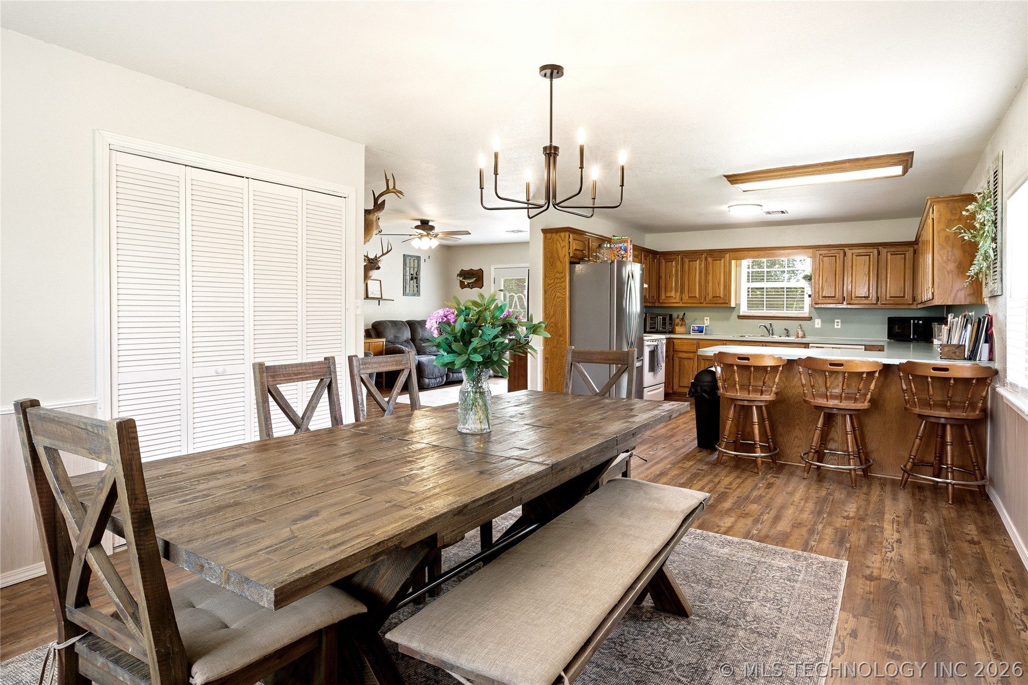 472916 E 705 Road Property Photo 22