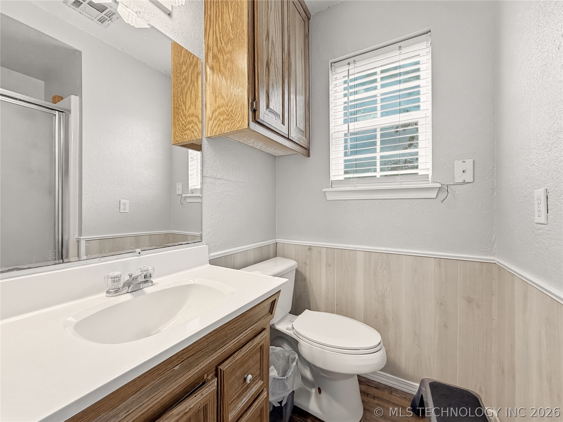 472916 E 705 Road Property Photo 27