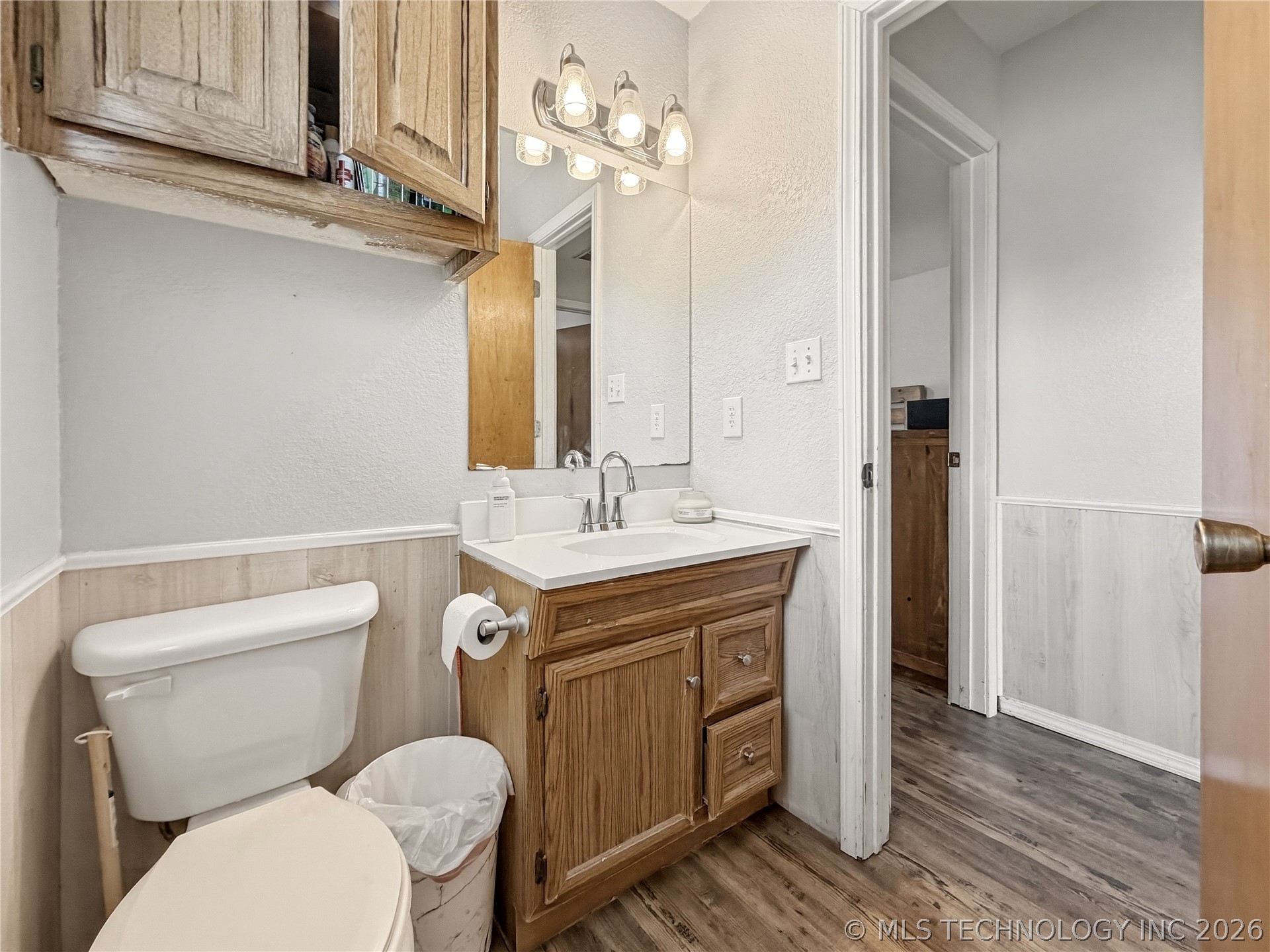 472916 E 705 Road Property Photo 31
