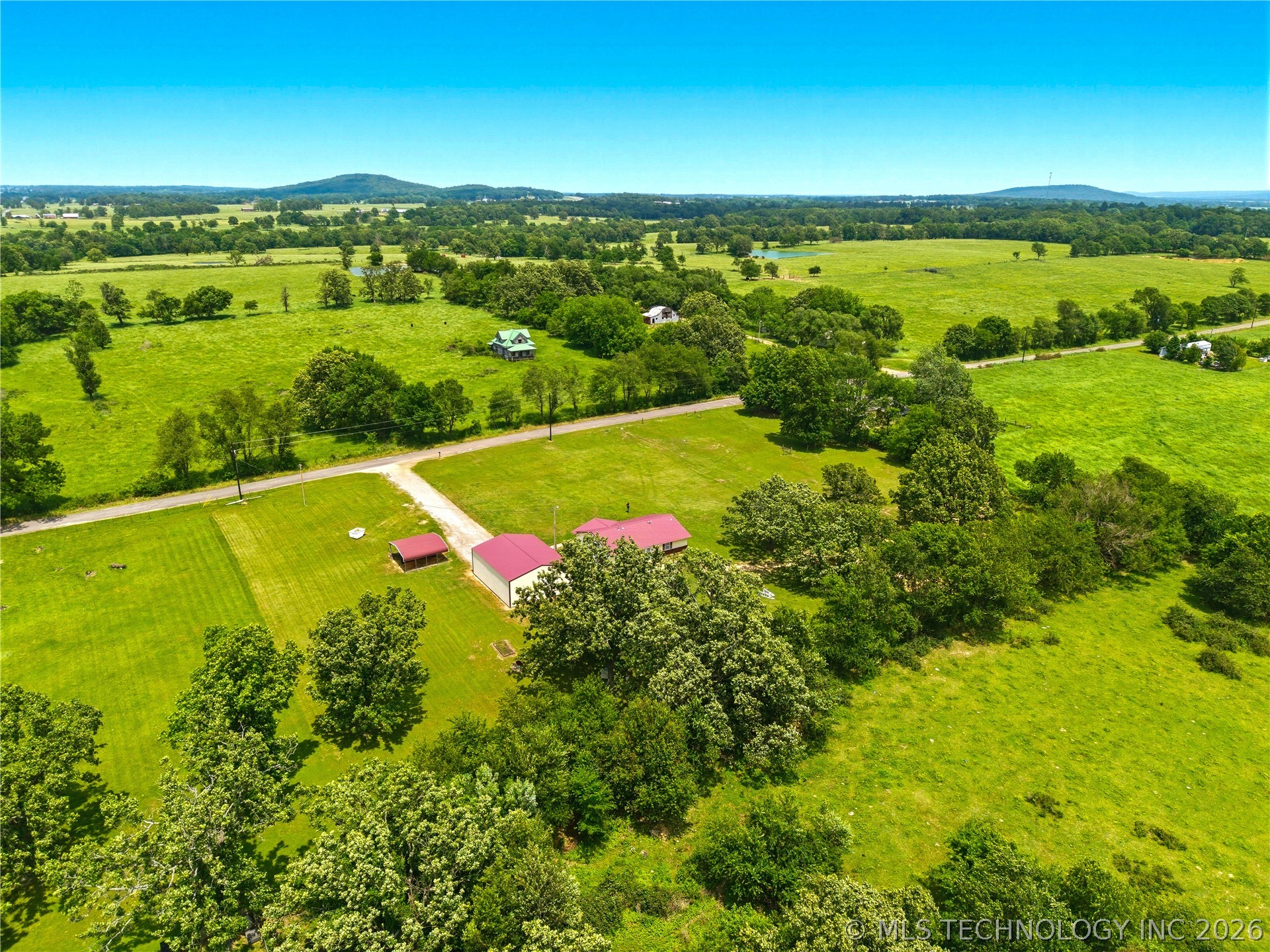 472916 E 705 Road Property Photo 46