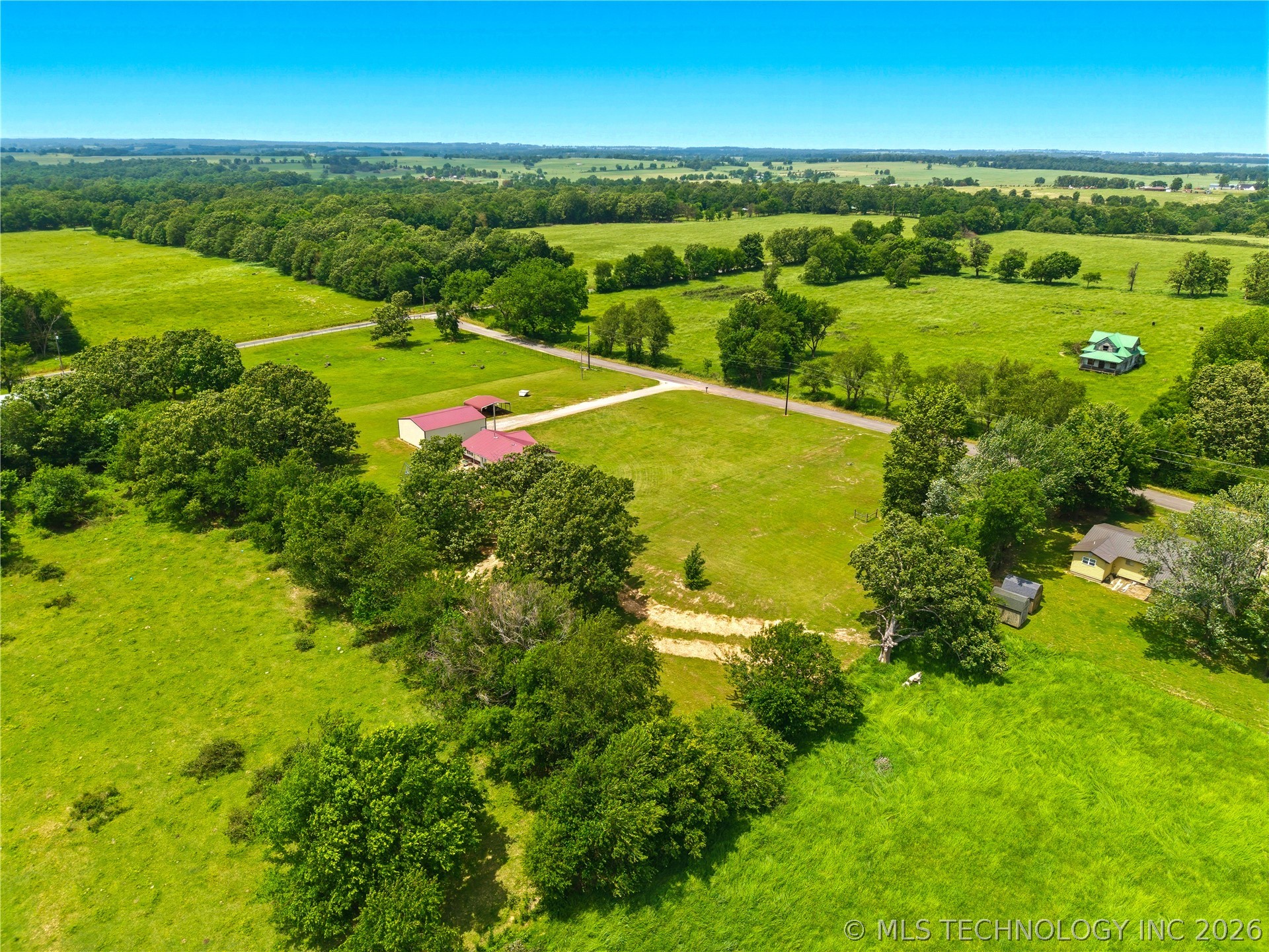 472916 E 705 Road Property Photo 49