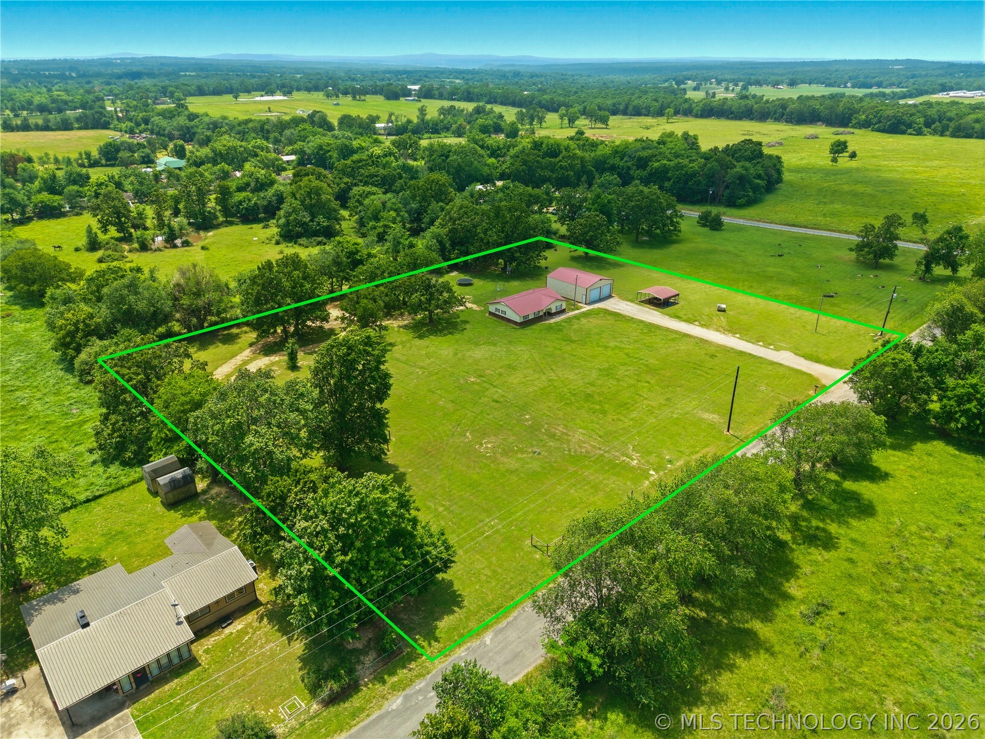 472916 E 705 Road Property Photo 52