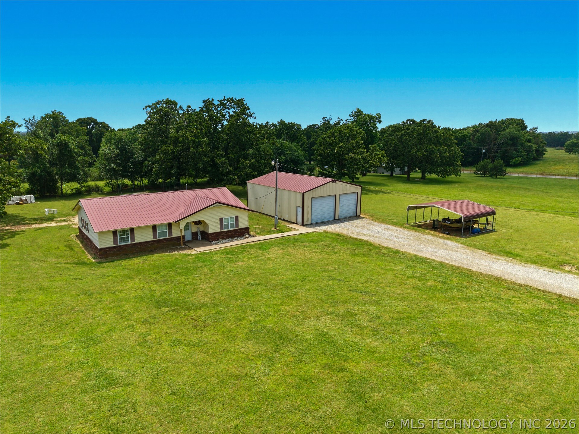 472916 E 705 Road Property Photo 53