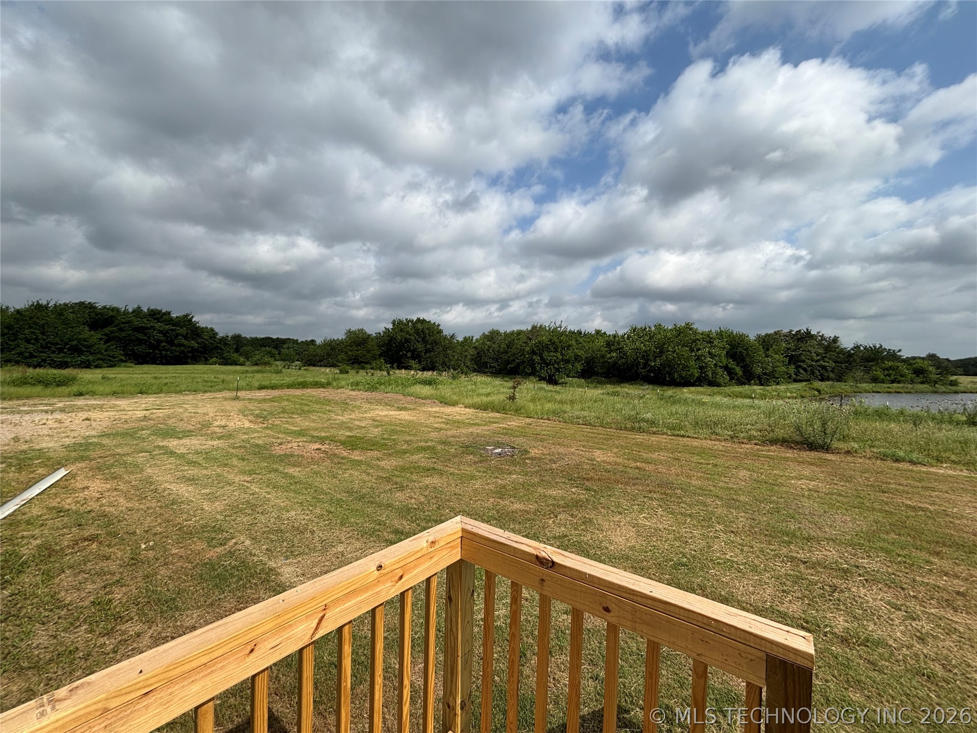 5387 Hendrix Property Photo 9