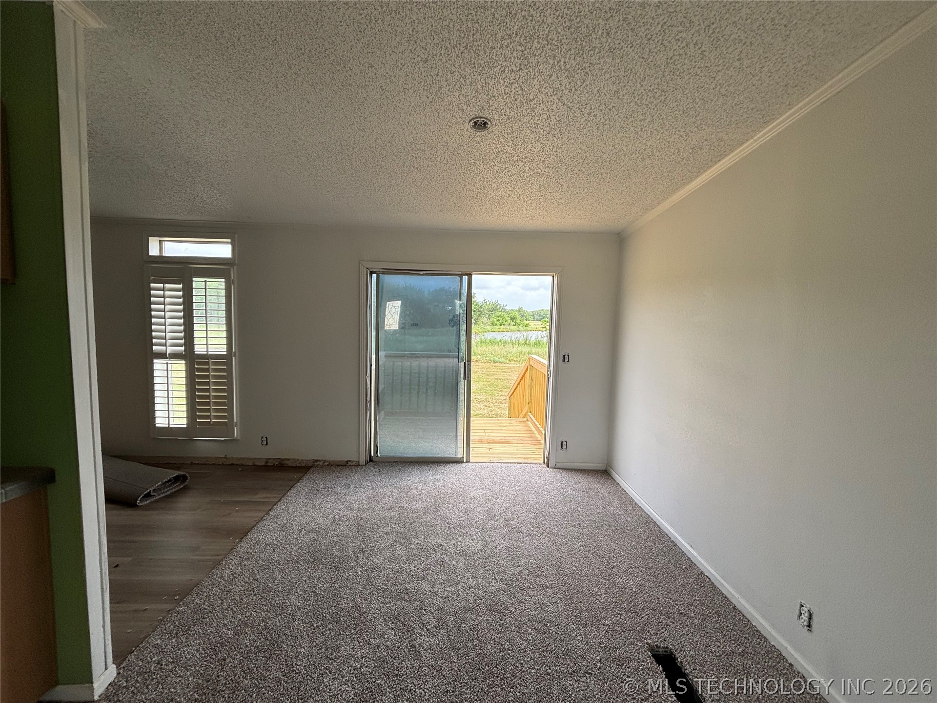 5387 Hendrix Property Photo 12