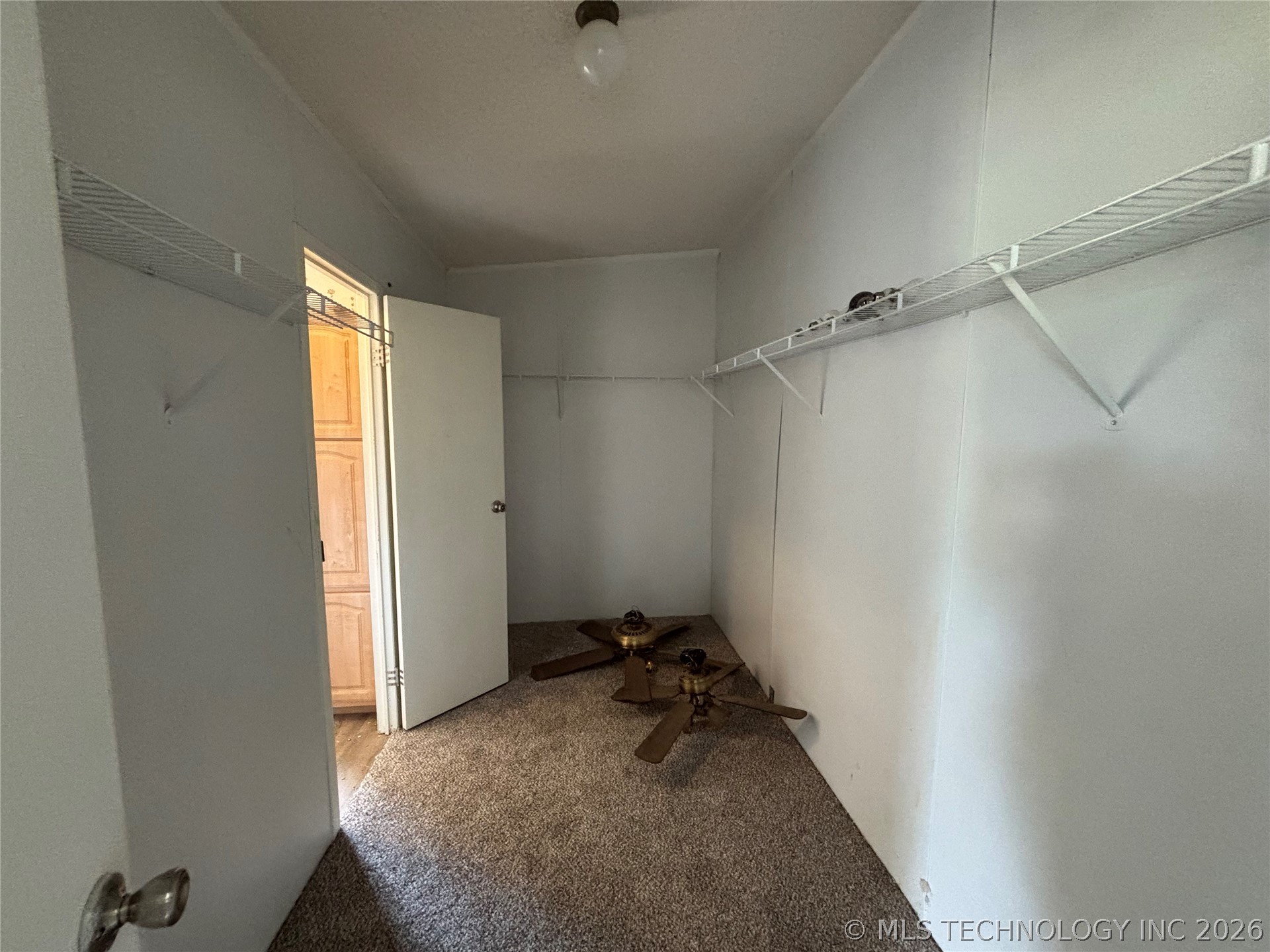 5387 Hendrix Property Photo 28