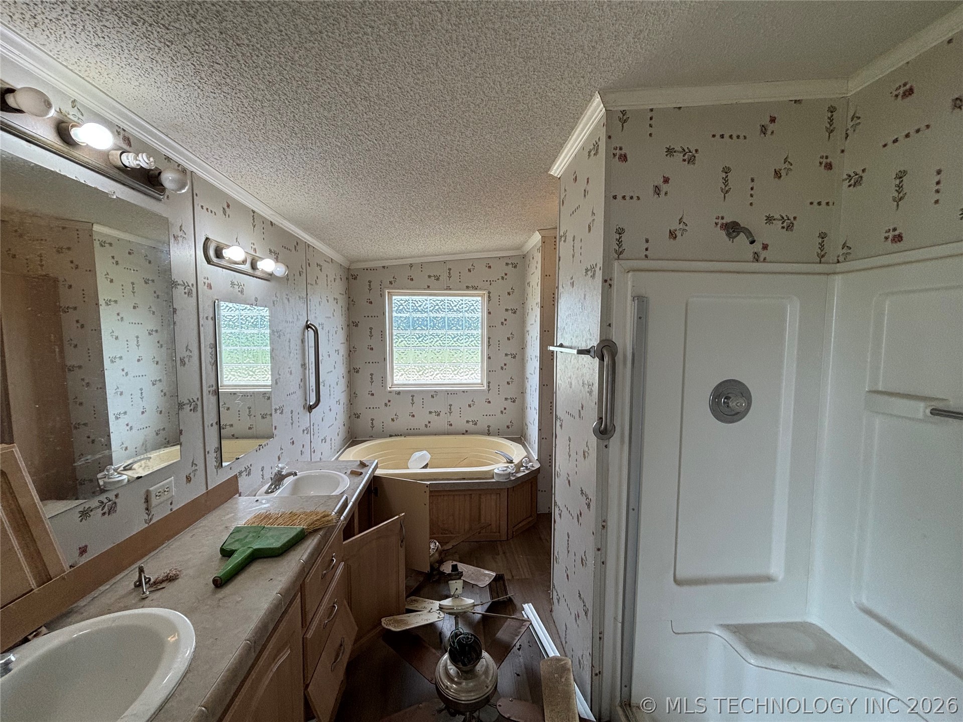 5387 Hendrix Property Photo 29