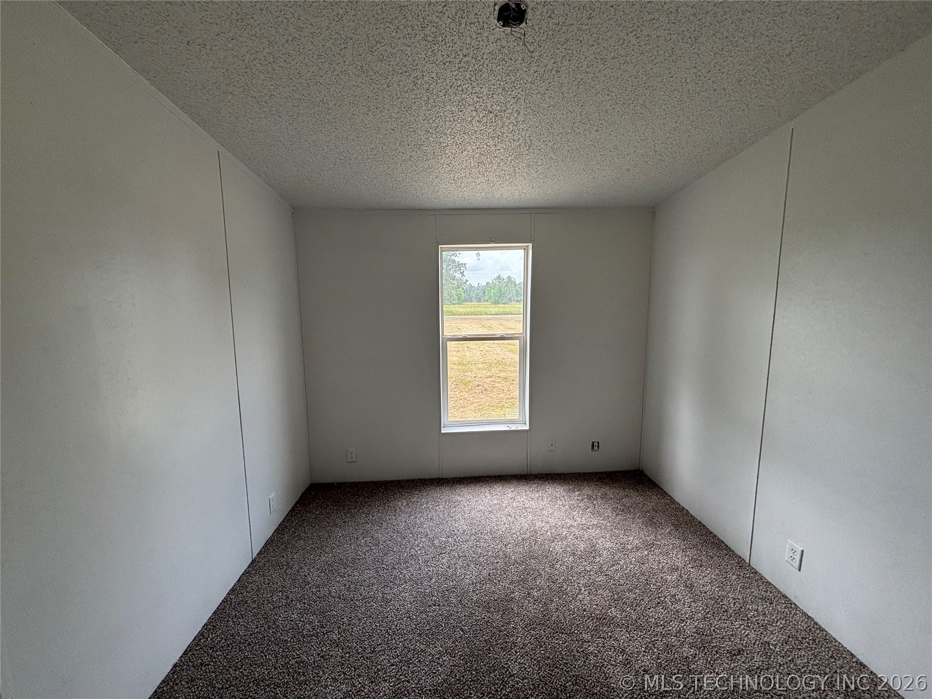 5387 Hendrix Property Photo 35