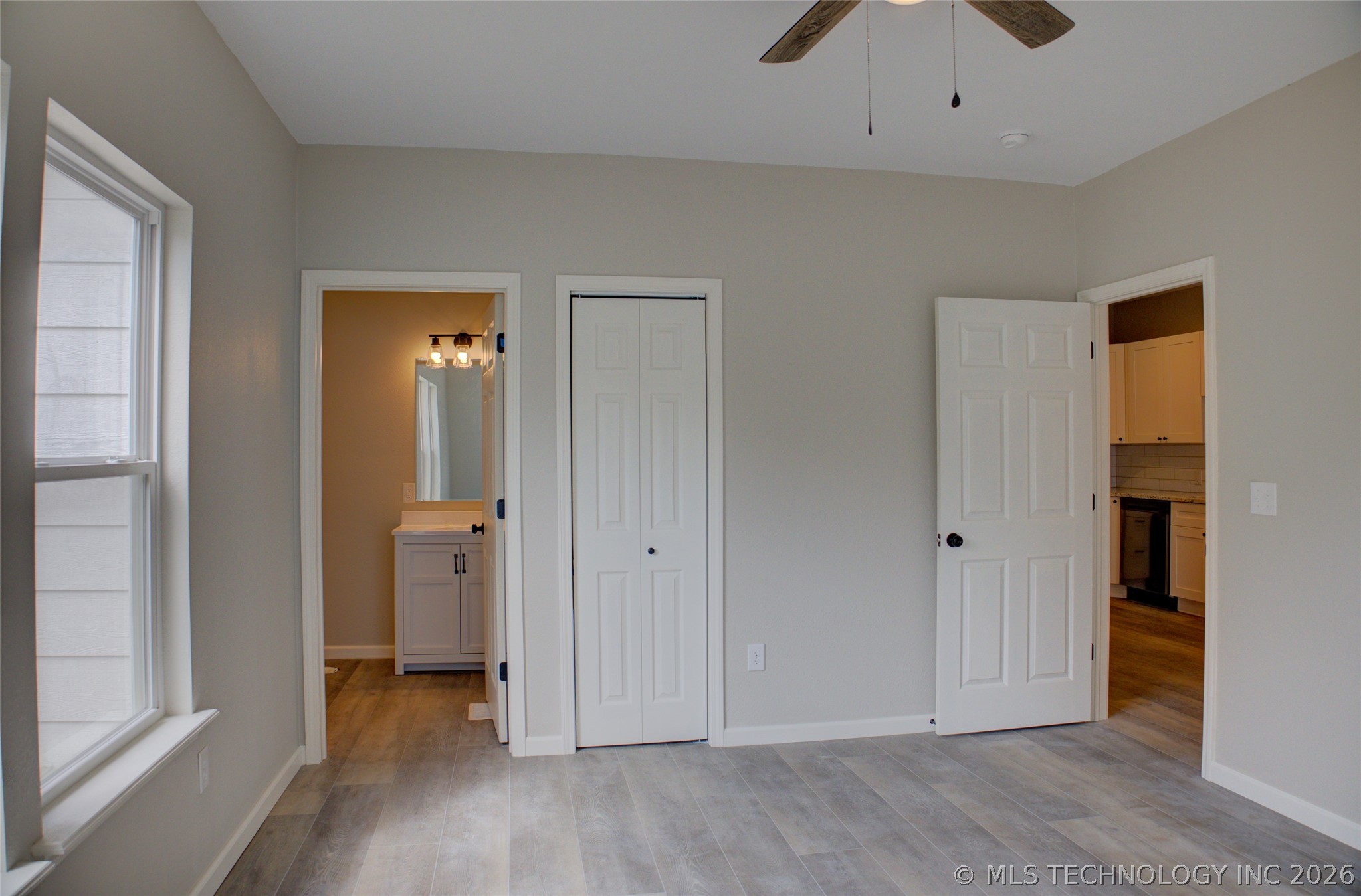 1106 E 6th Street Property Photo 28