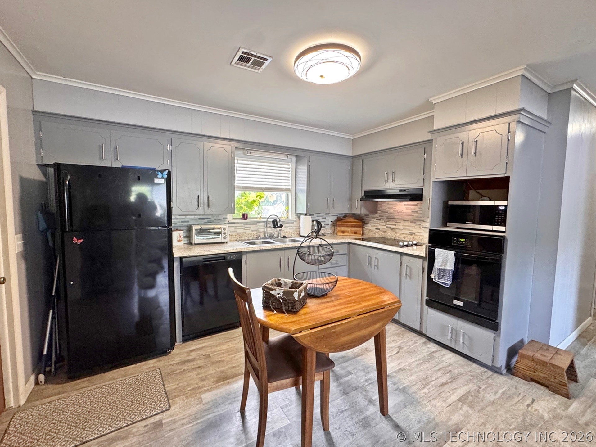 110 Brewer Avenue Property Photo 35