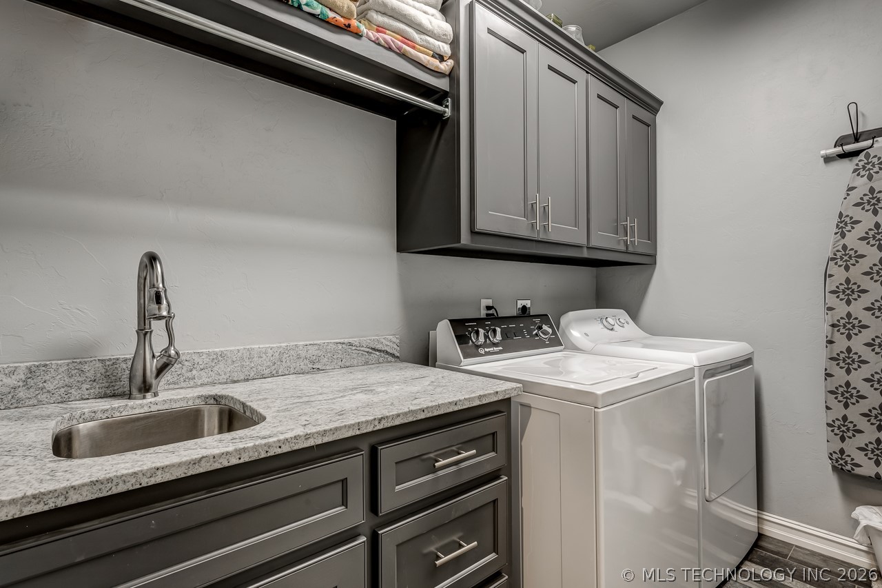720 W Allyn Avenue Property Photo 25