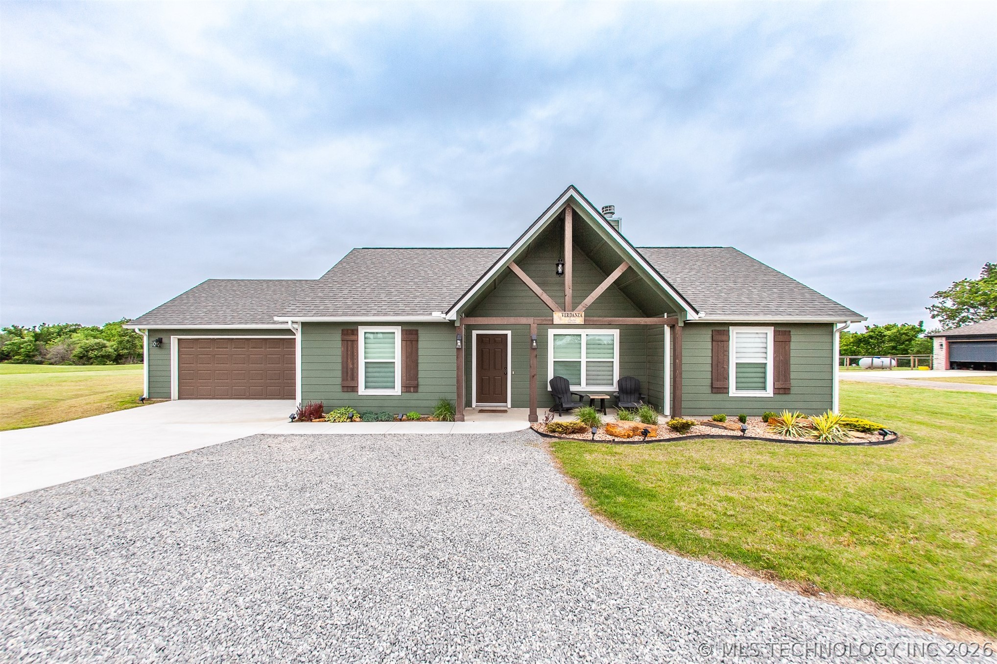 31260 S 4250 Road Property Photo 1