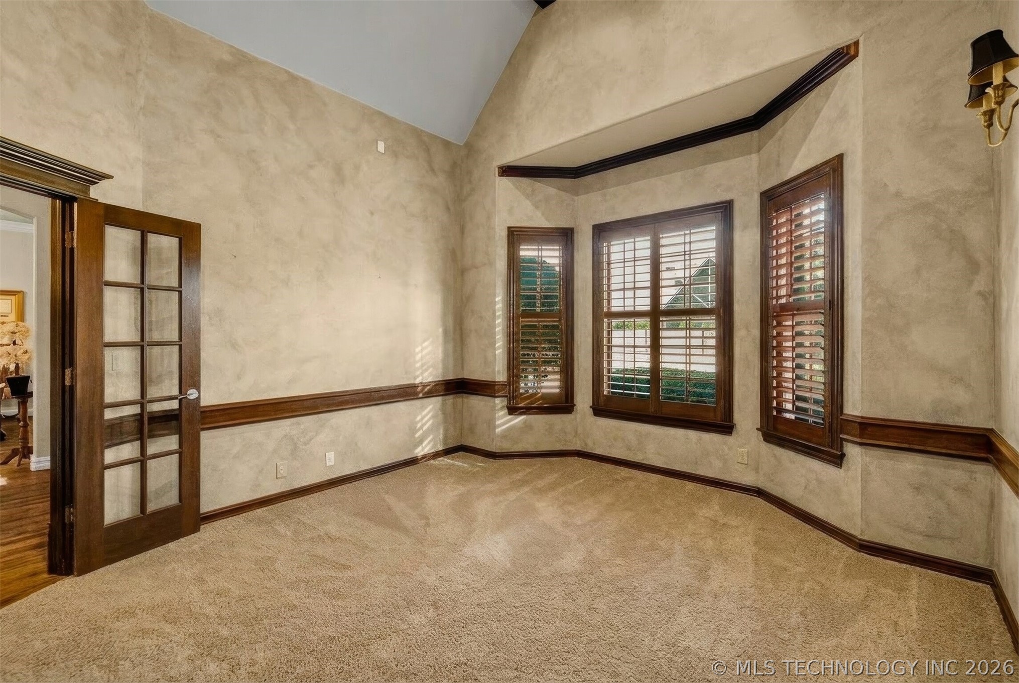 7709 S 4th Street Property Photo 10