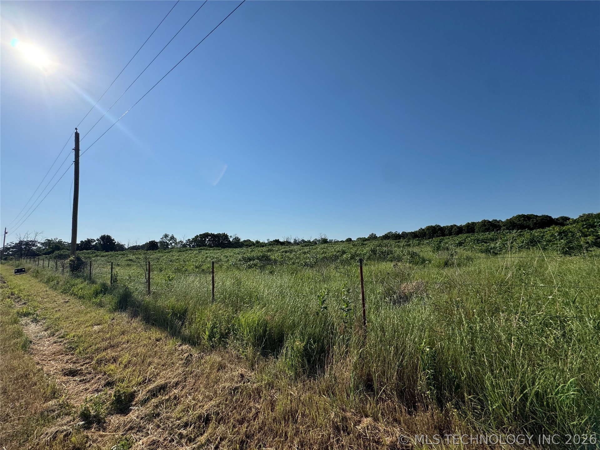 25715 E 310 Road Property Photo 1