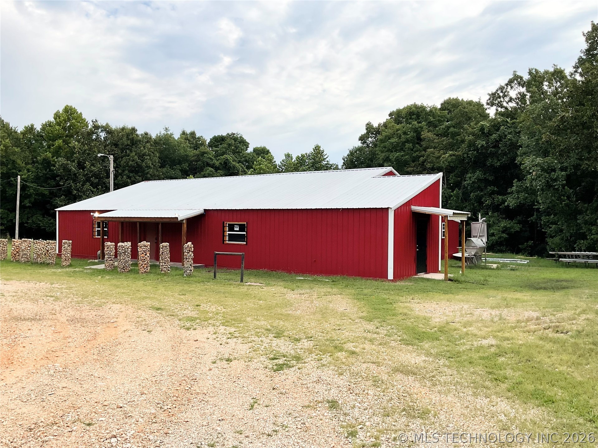 61922 State Highway 10 Property Photo 9
