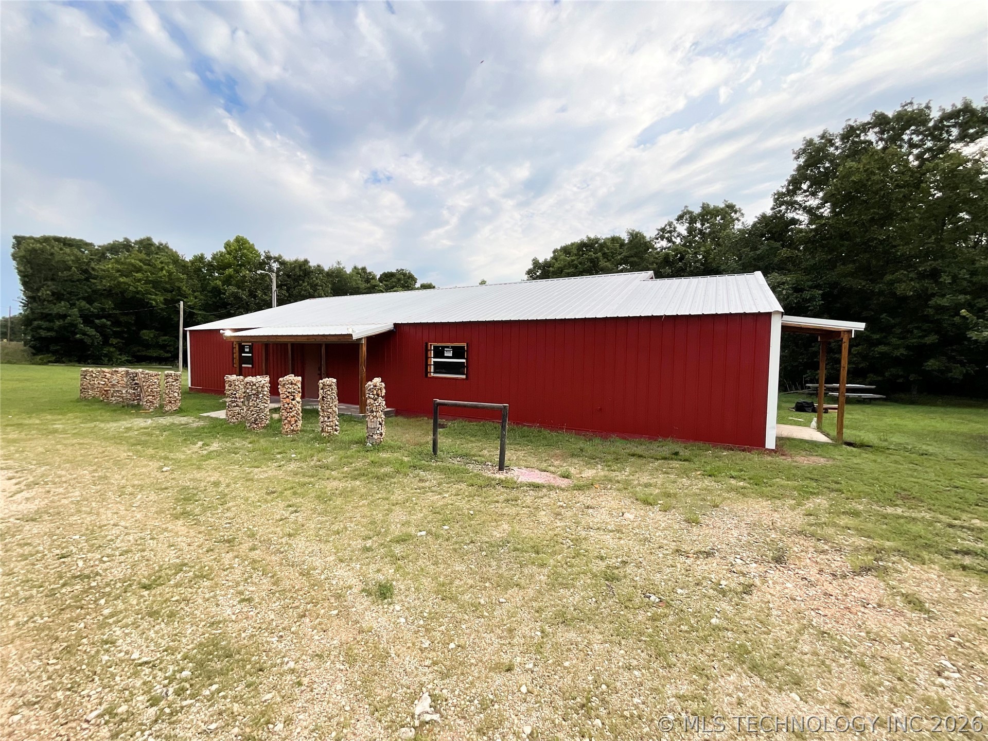 61922 State Highway 10 Property Photo 11