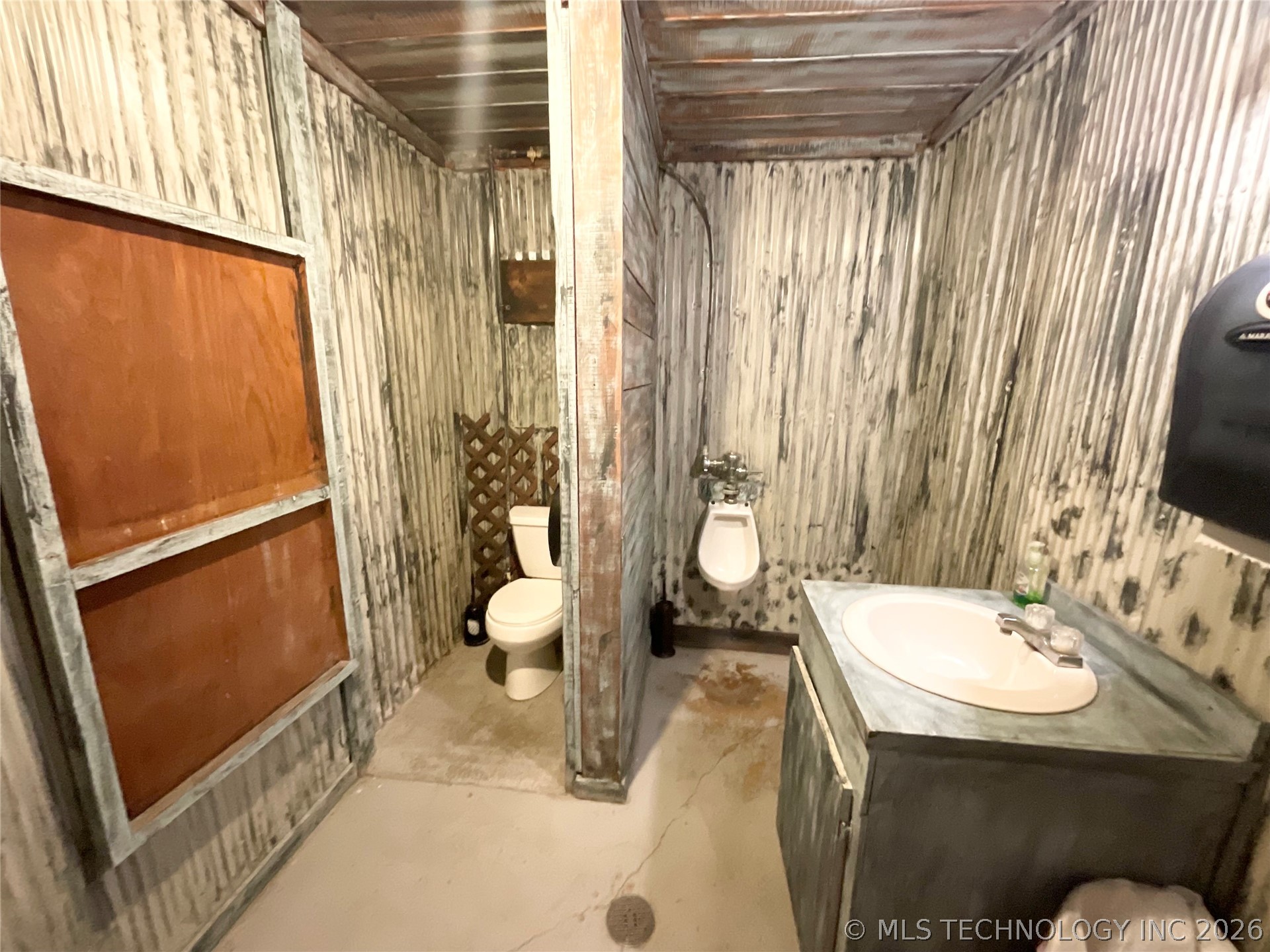 61922 State Highway 10 Property Photo 22