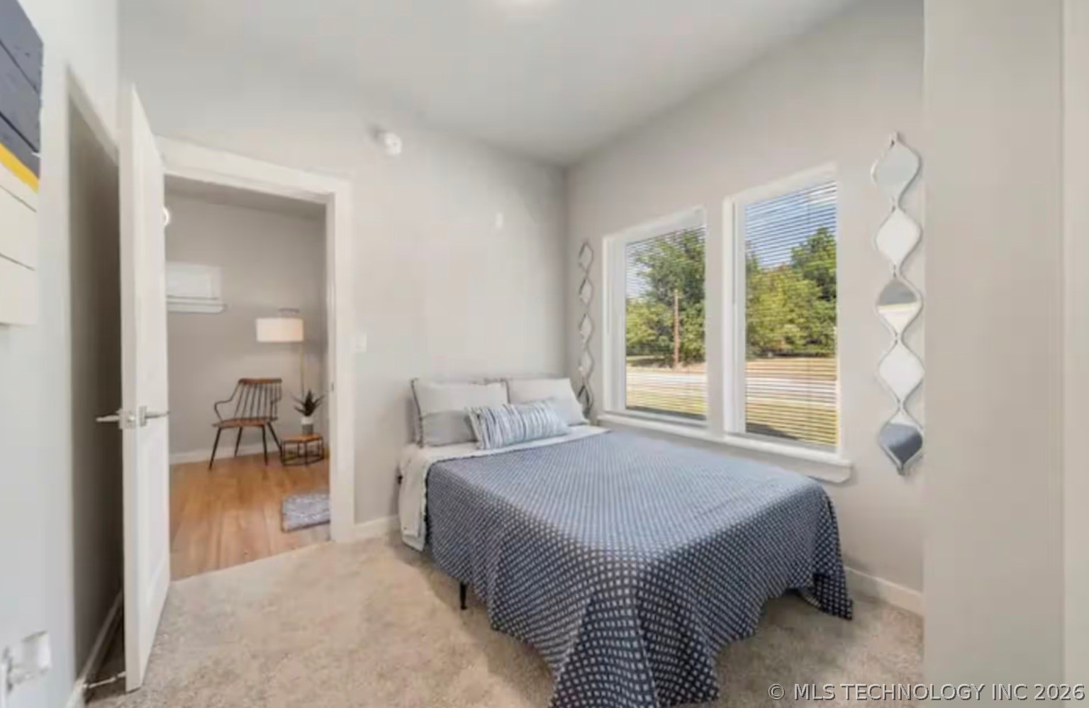 1636 N Madison Avenue Property Photo 6