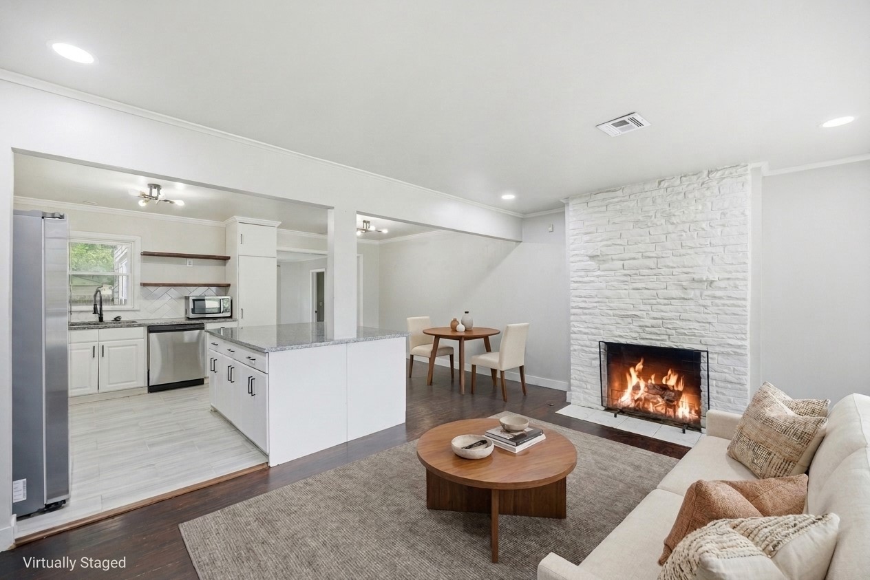 4912 S Madison Avenue Property Photo 3