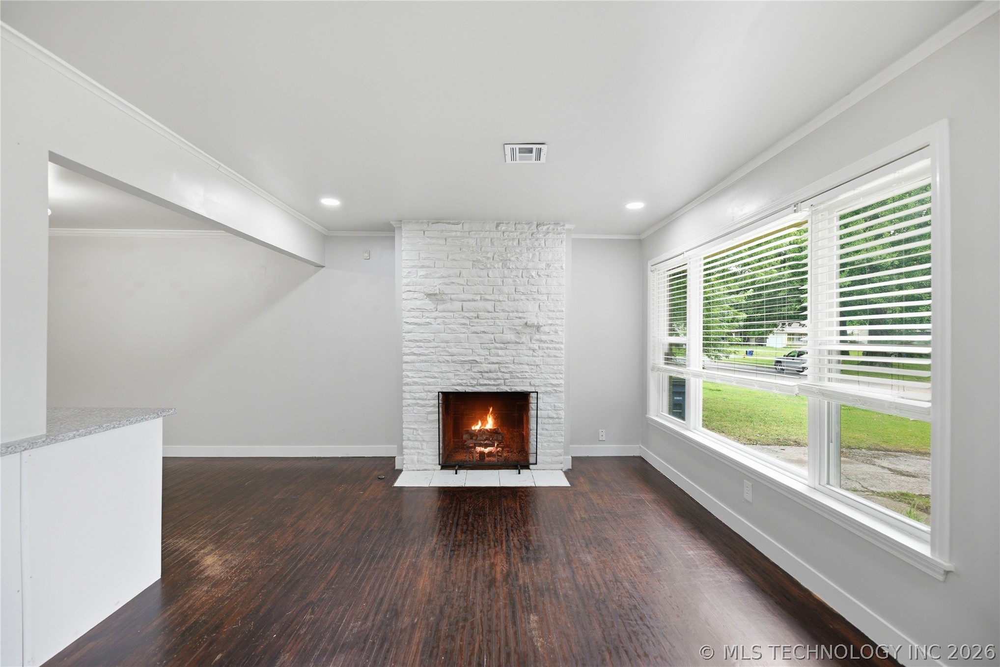 4912 S Madison Avenue Property Photo 7