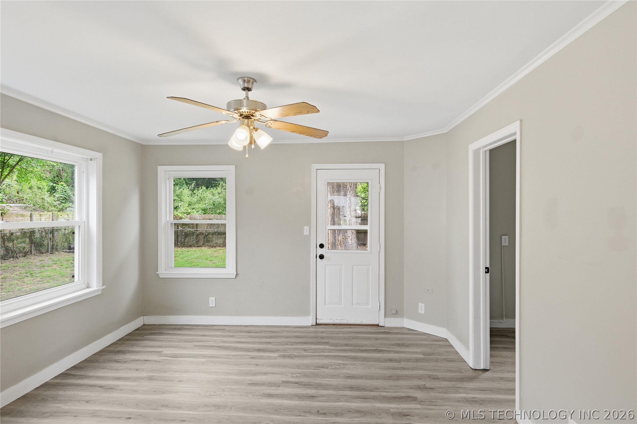 4912 S Madison Avenue Property Photo 13
