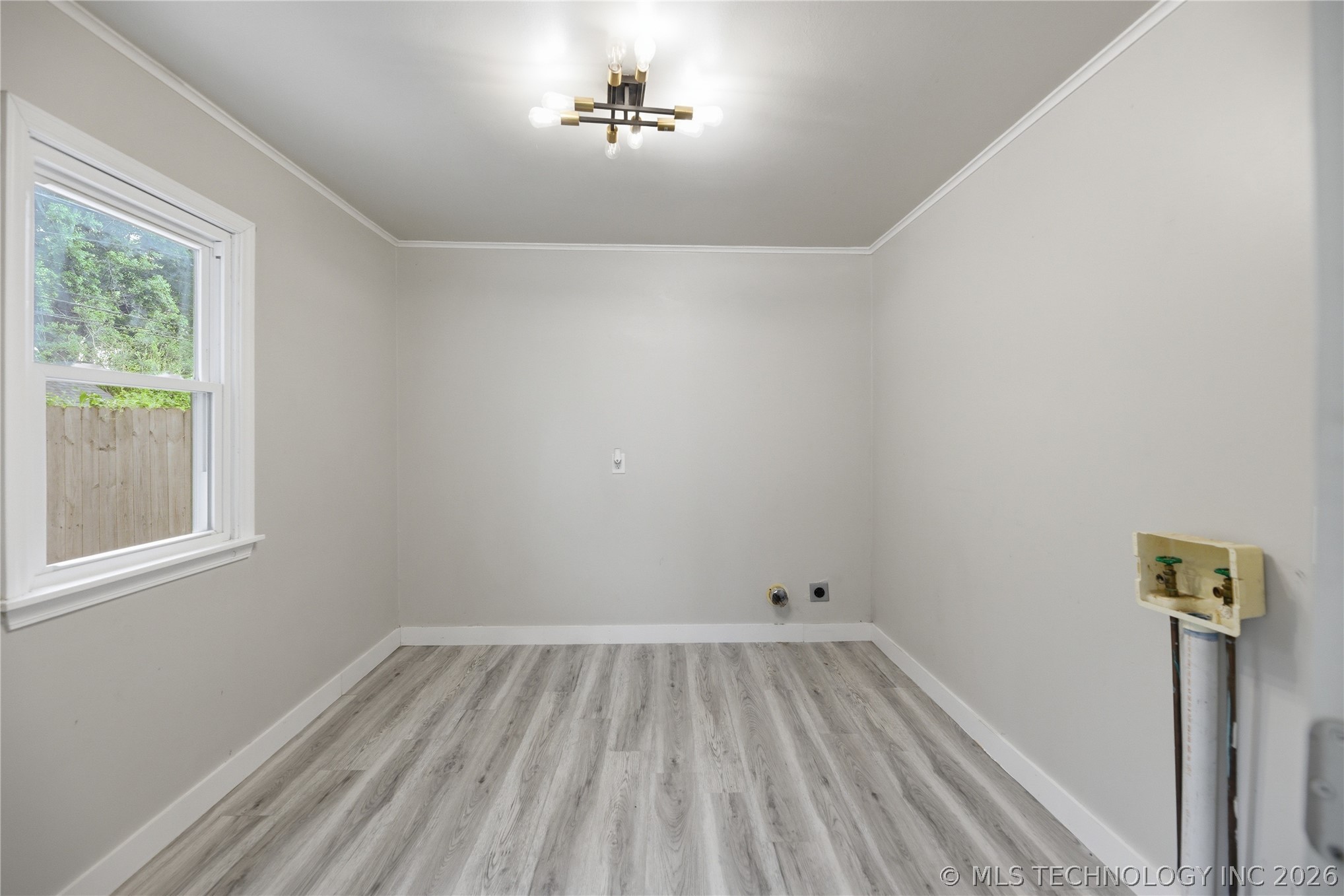 4912 S Madison Avenue Property Photo 15