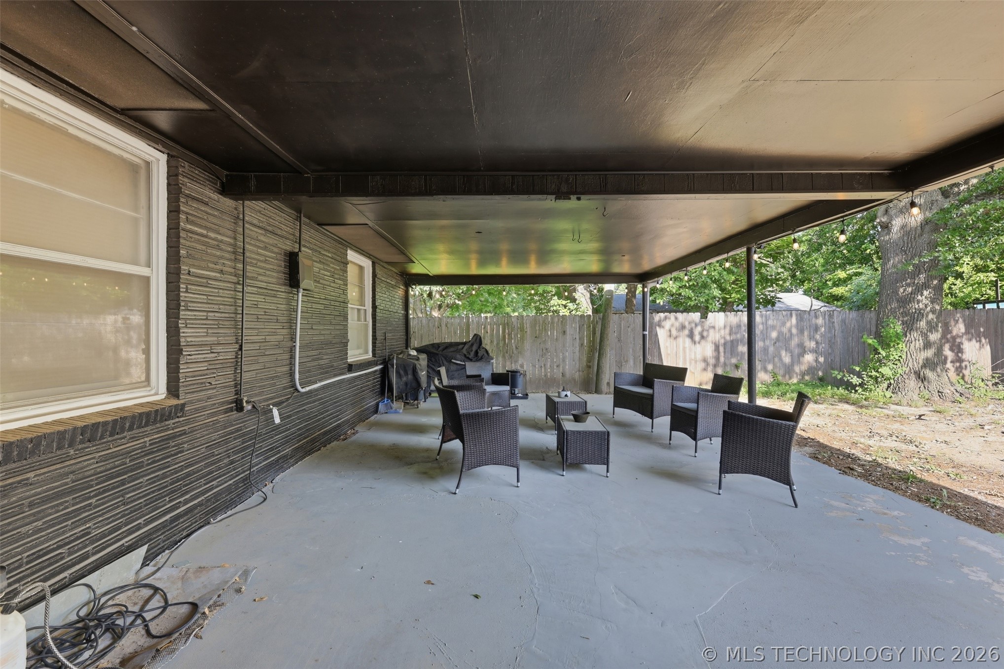 909 W 9th Street Property Photo 35