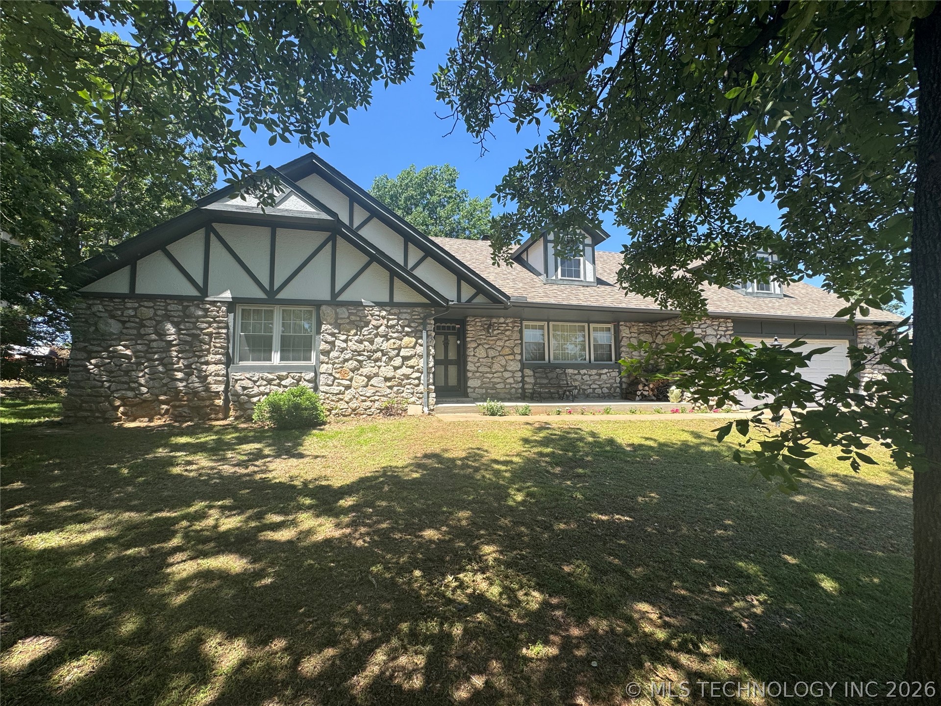 909 Bayshore Drive Property Photo 37