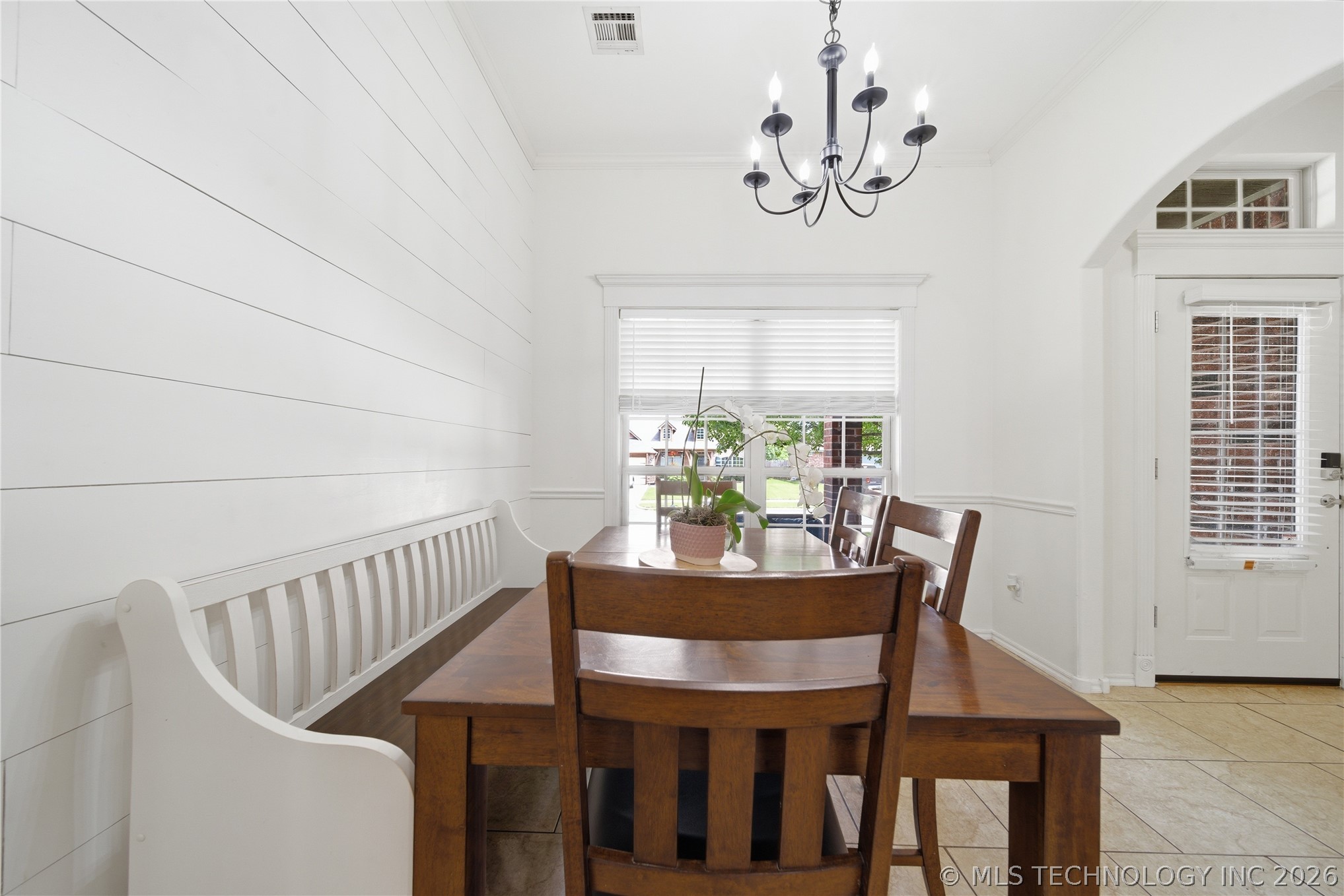 4610 E 143rd Street Property Photo 5
