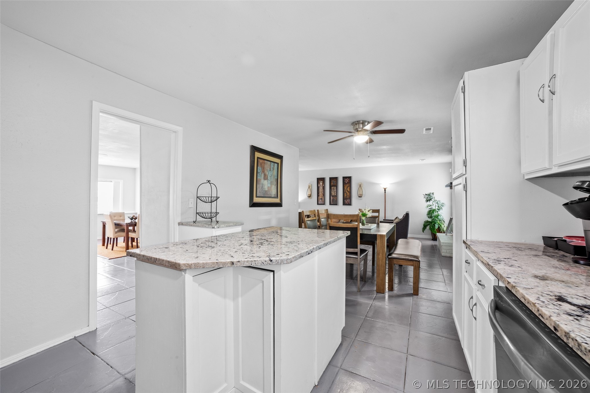 1816 S Nogales Avenue Property Photo 16
