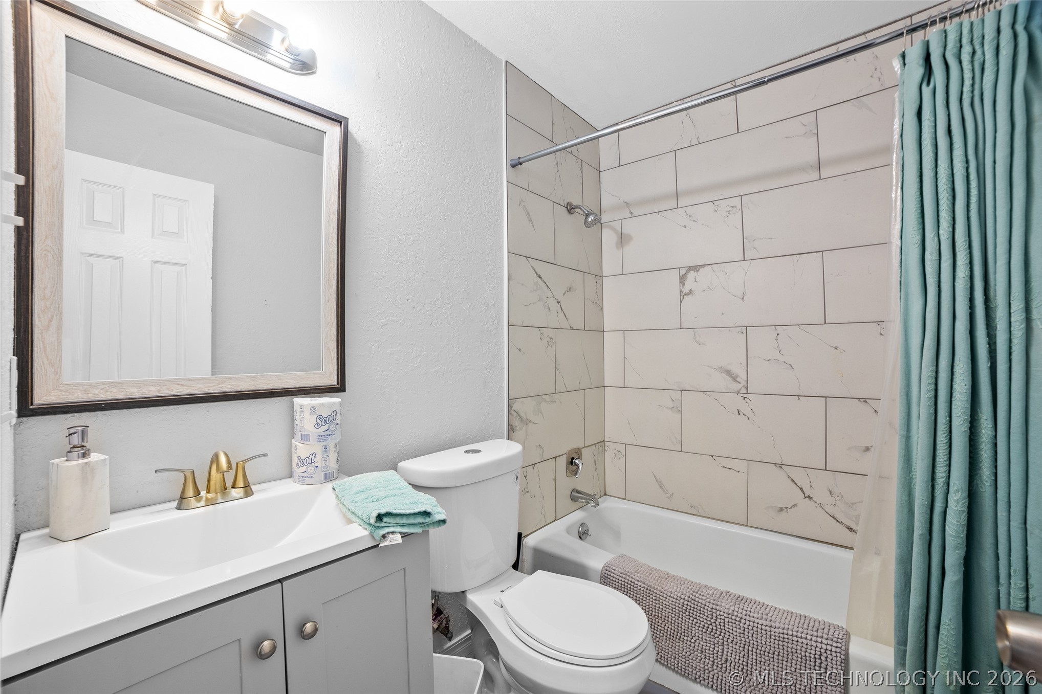 1816 S Nogales Avenue Property Photo 27